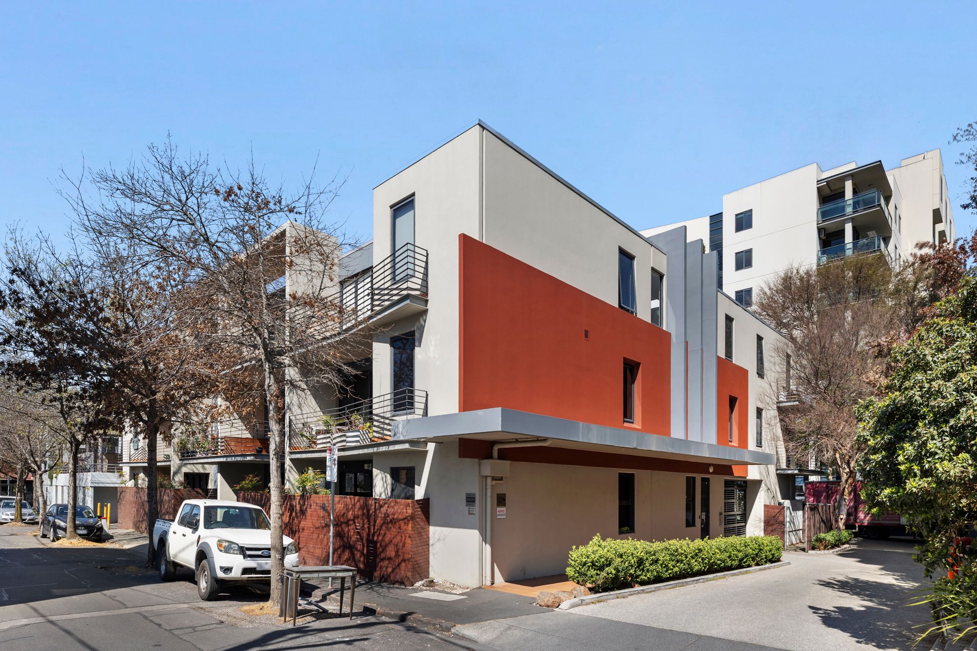 12/12-16 Howard Street — photo from Ray White CRE