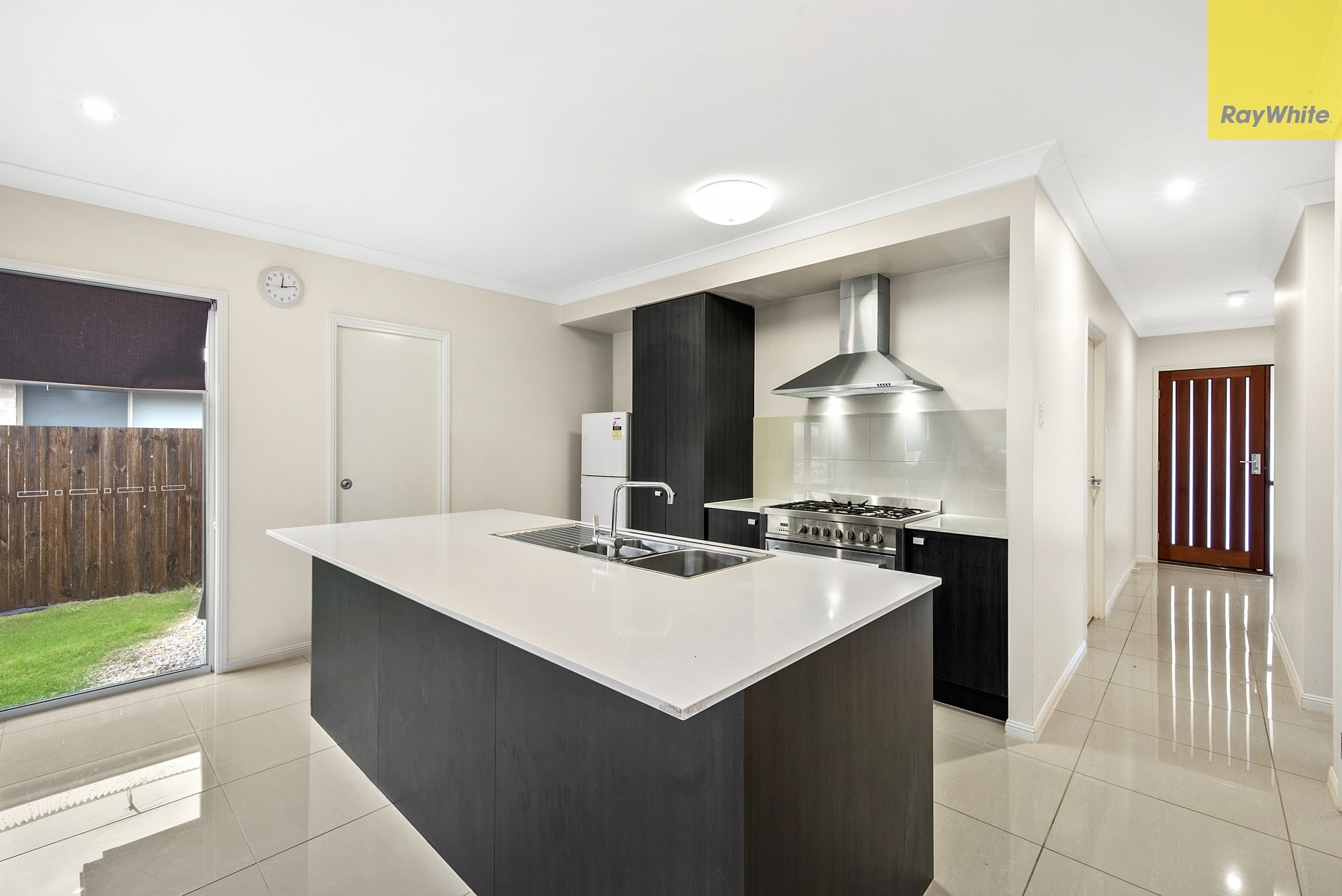 27 Sundown Circuit, North Lakes, QLD 4509
