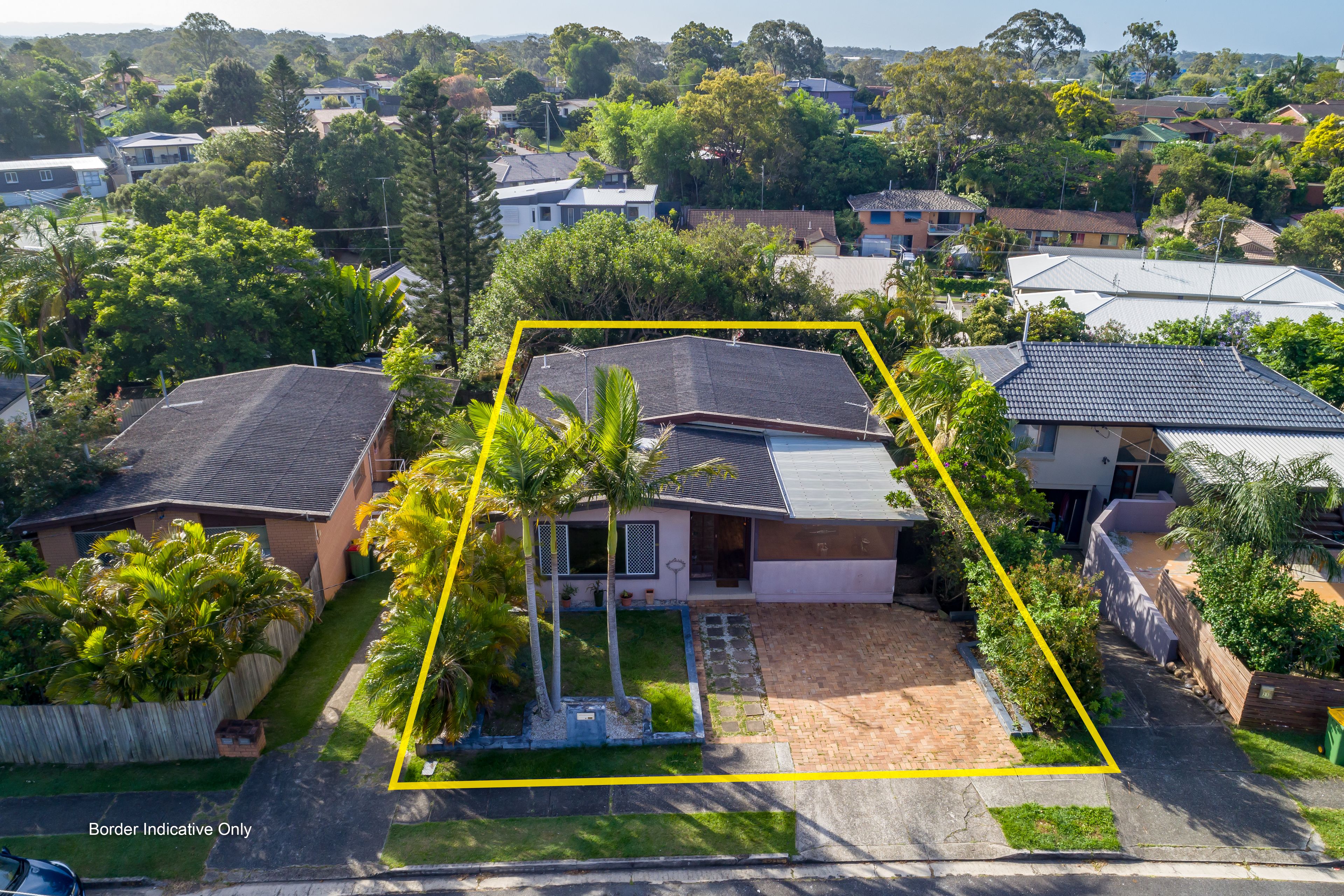 23 Caroline Avenue, Southport, QLD 4215