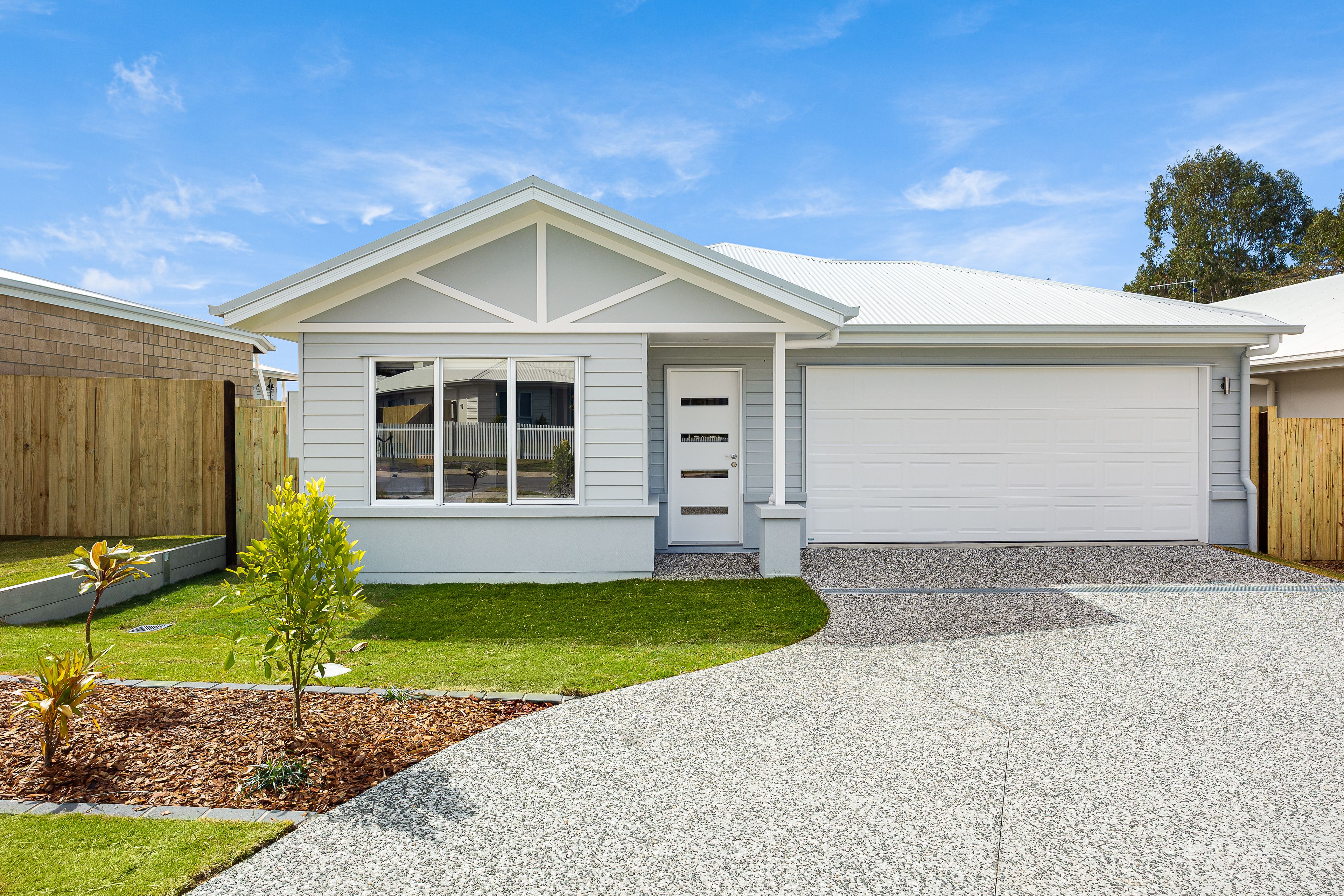 9a & 9b Kronk Court, Bli Bli, QLD 4560