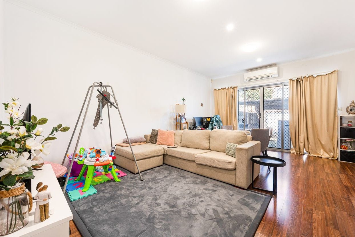 9 Northcote Walk — photo 5 of 9