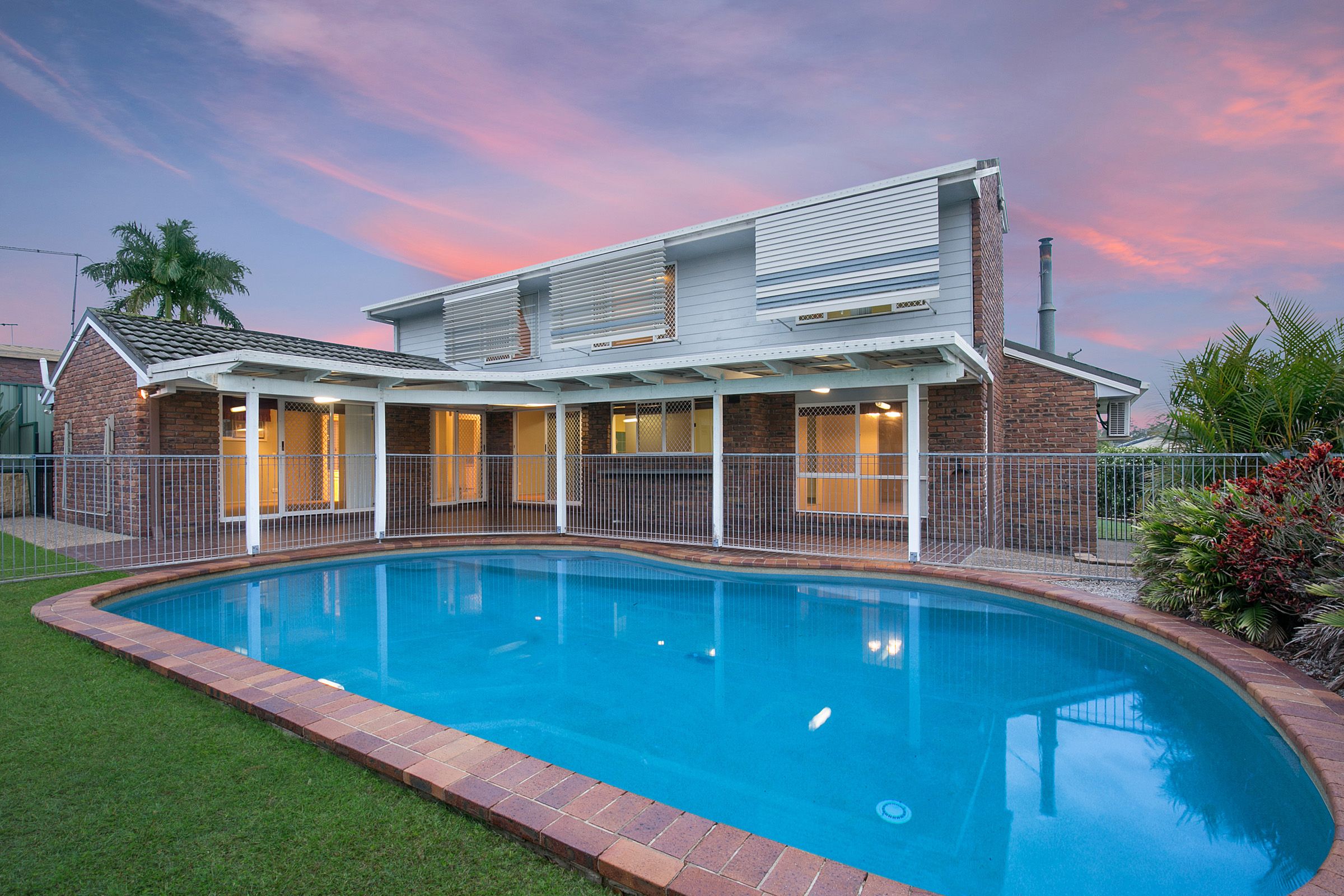 15 Emmet Street, Daisy Hill, QLD 4127