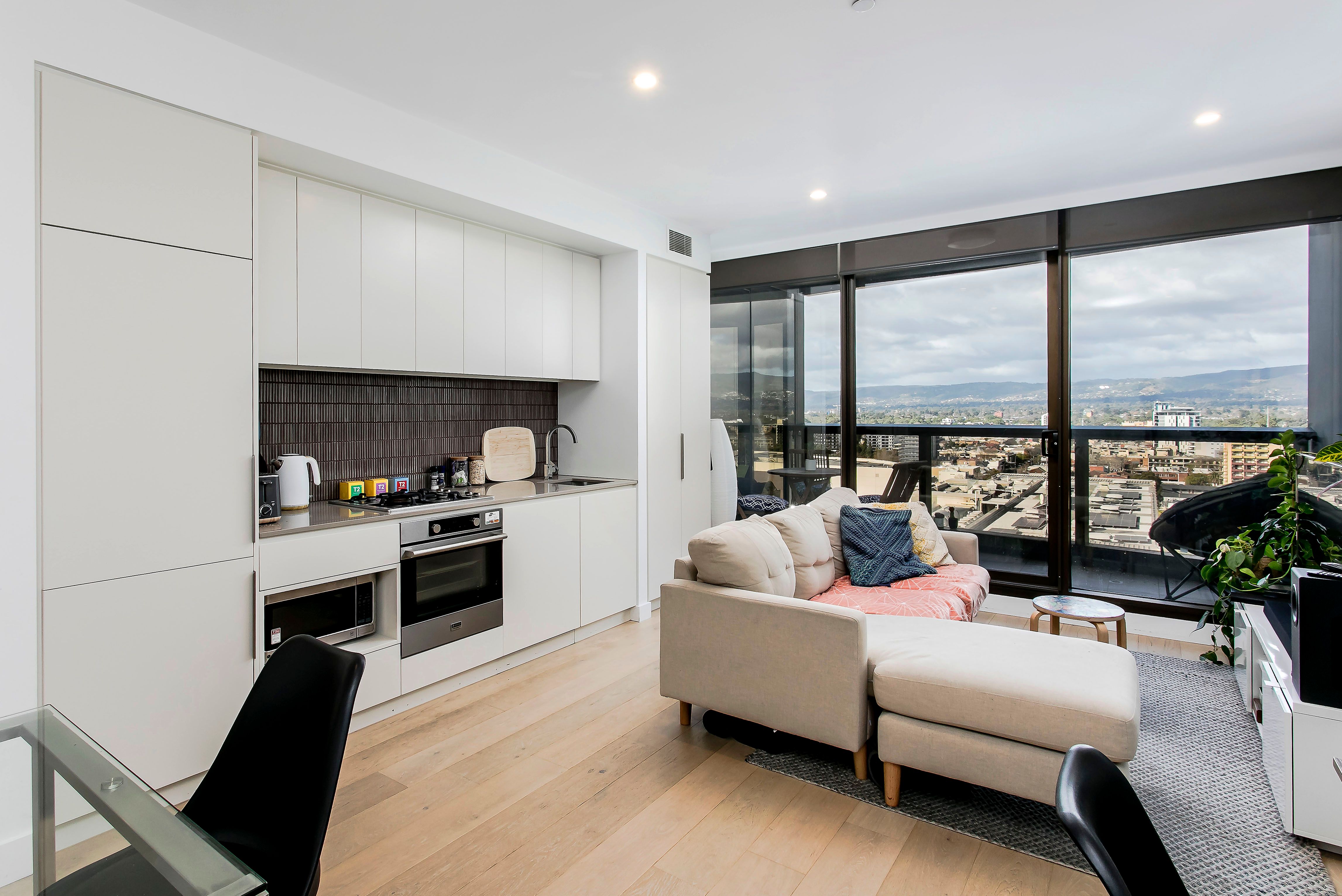 1504/421 King William Street, Adelaide, SA 5000