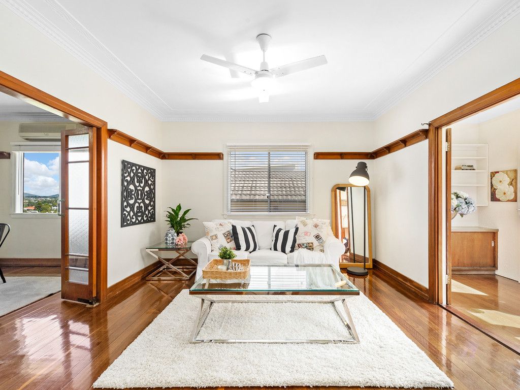 34 Westwood Street, Wavell Heights, QLD 4012