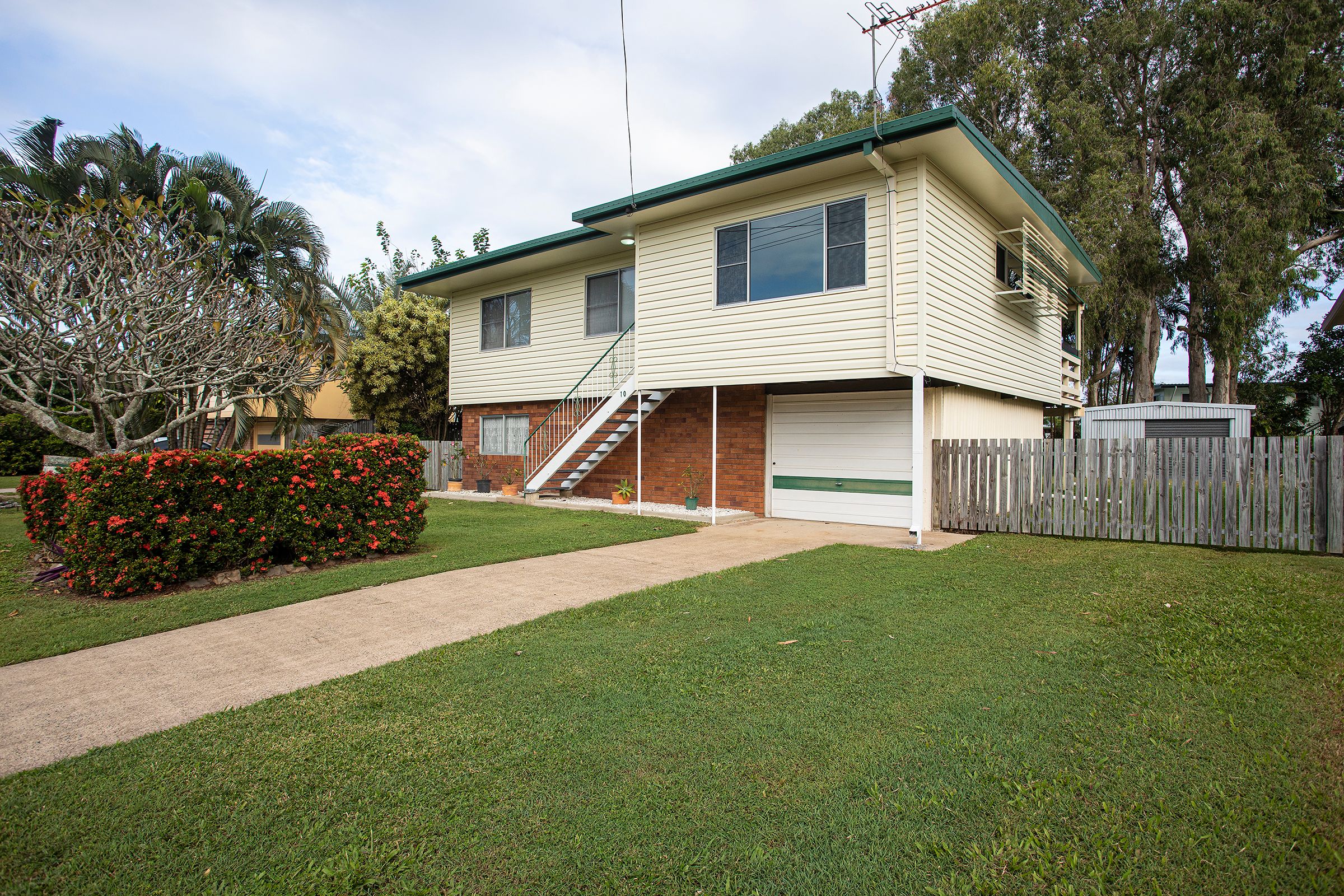 10 Eucalyptus Drive, Andergrove QLD 4740