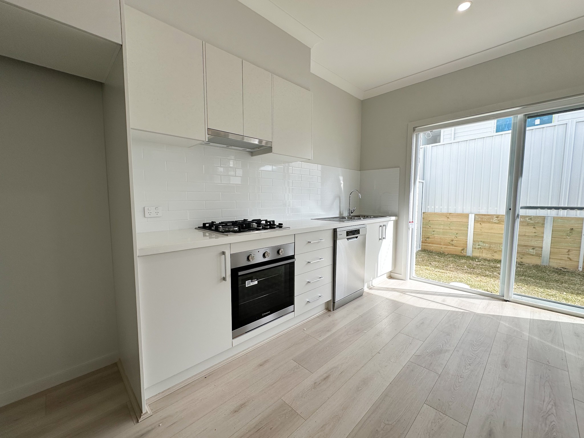 34a Dulcimere Street, Tahmoor, NSW 2573