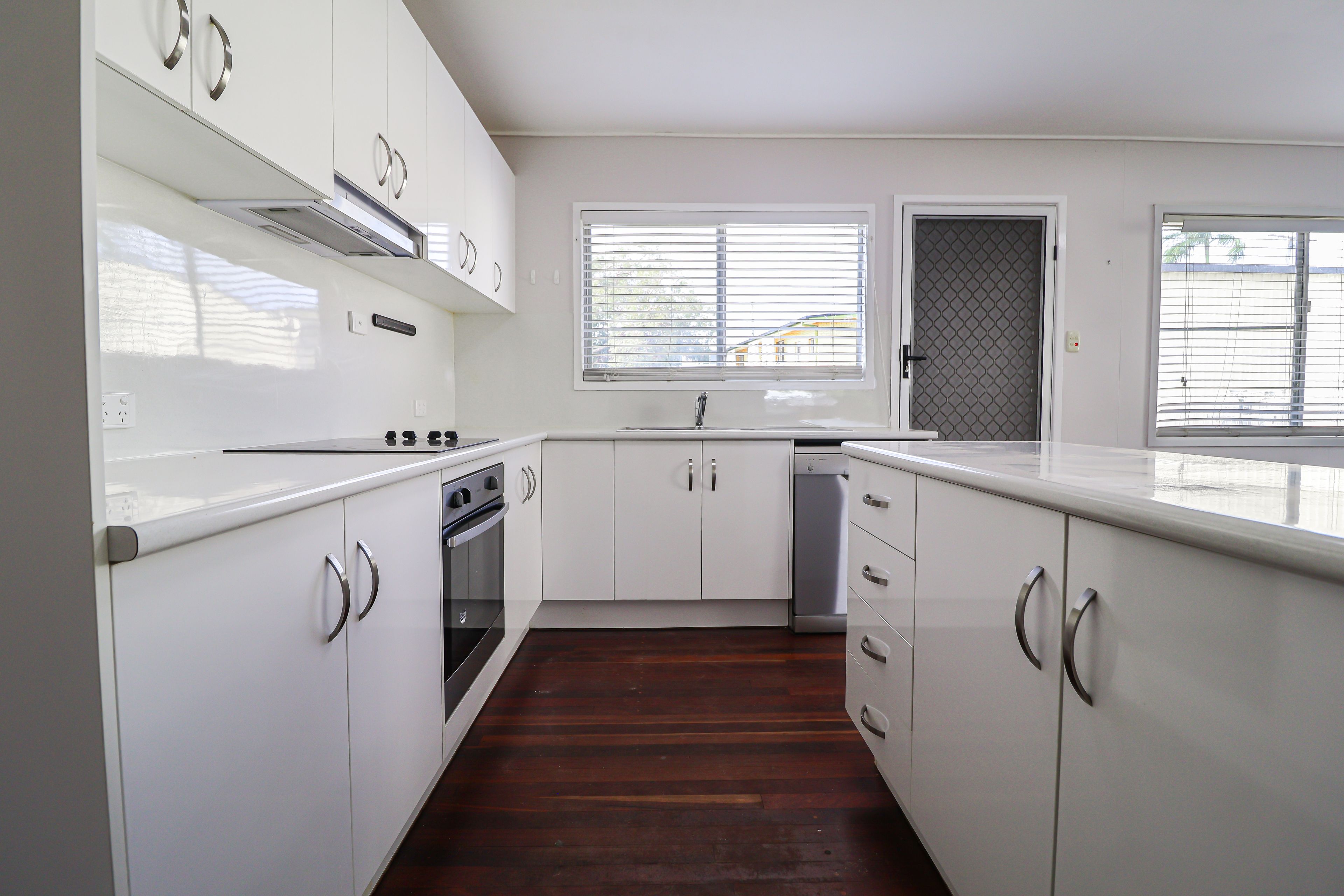 4 Douglas Avenue, Sun Valley, QLD 4680