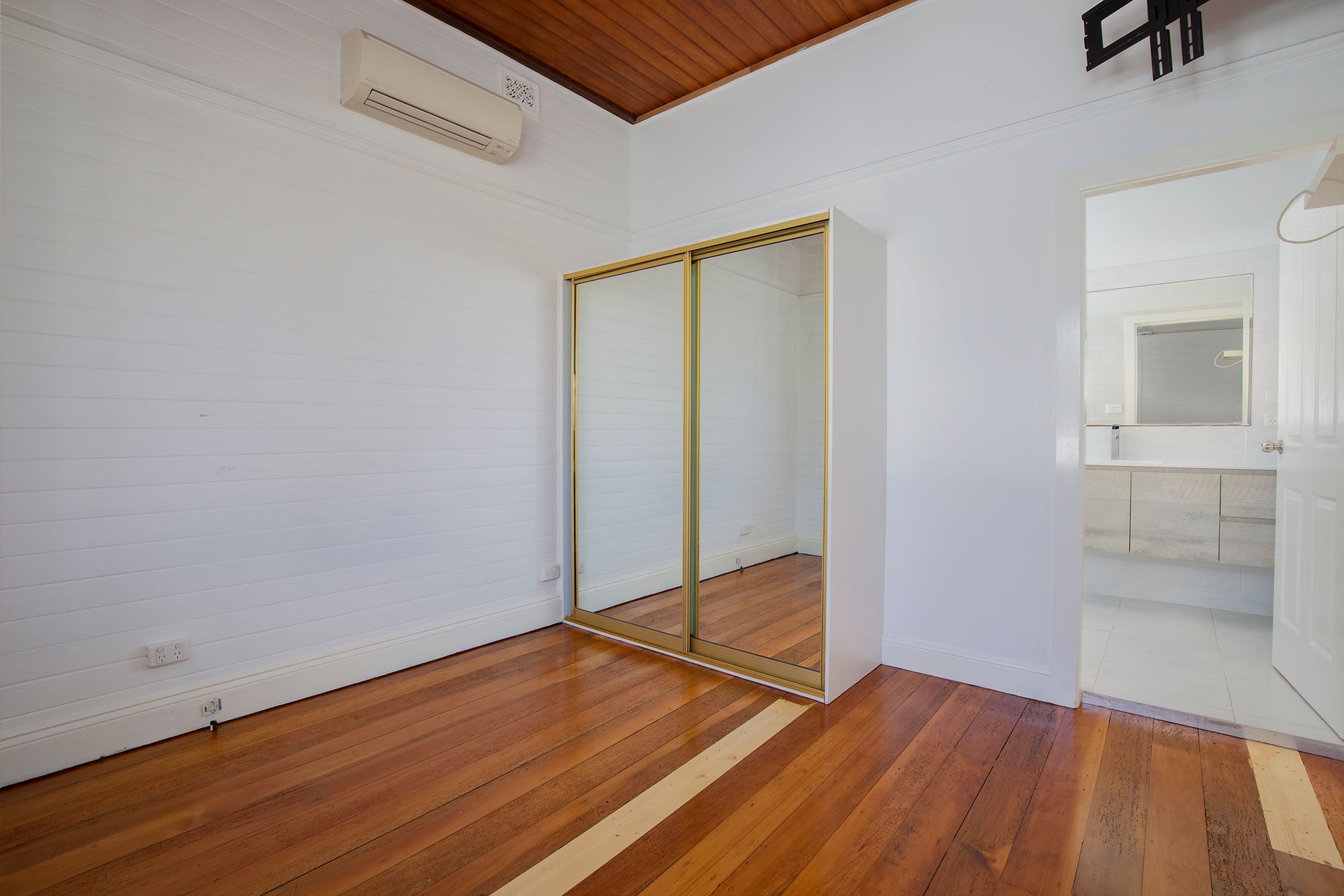 96 Everton Street, Hamilton, NSW 2303