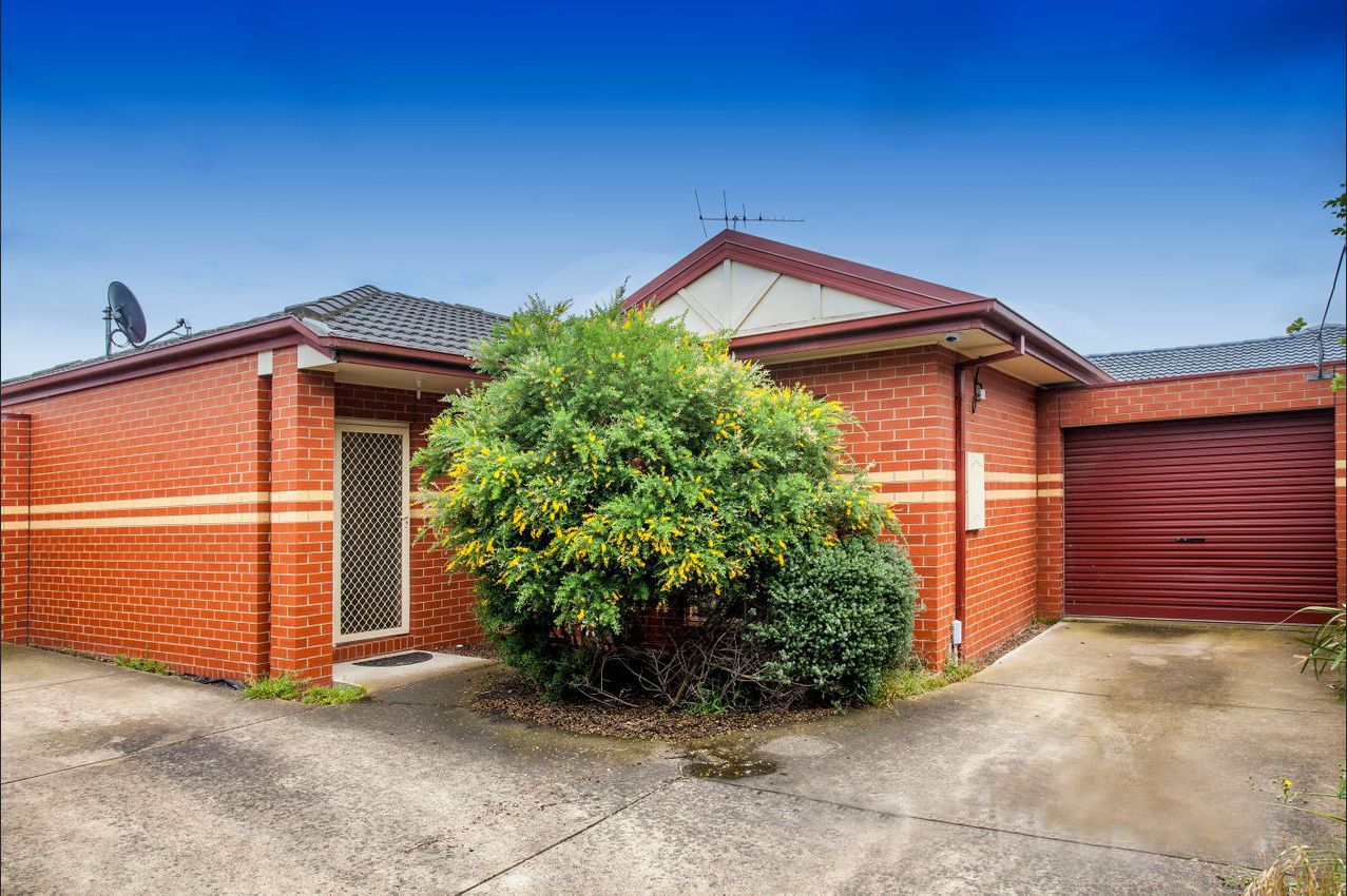 5 Mcbean Street, Clayton VIC 3168