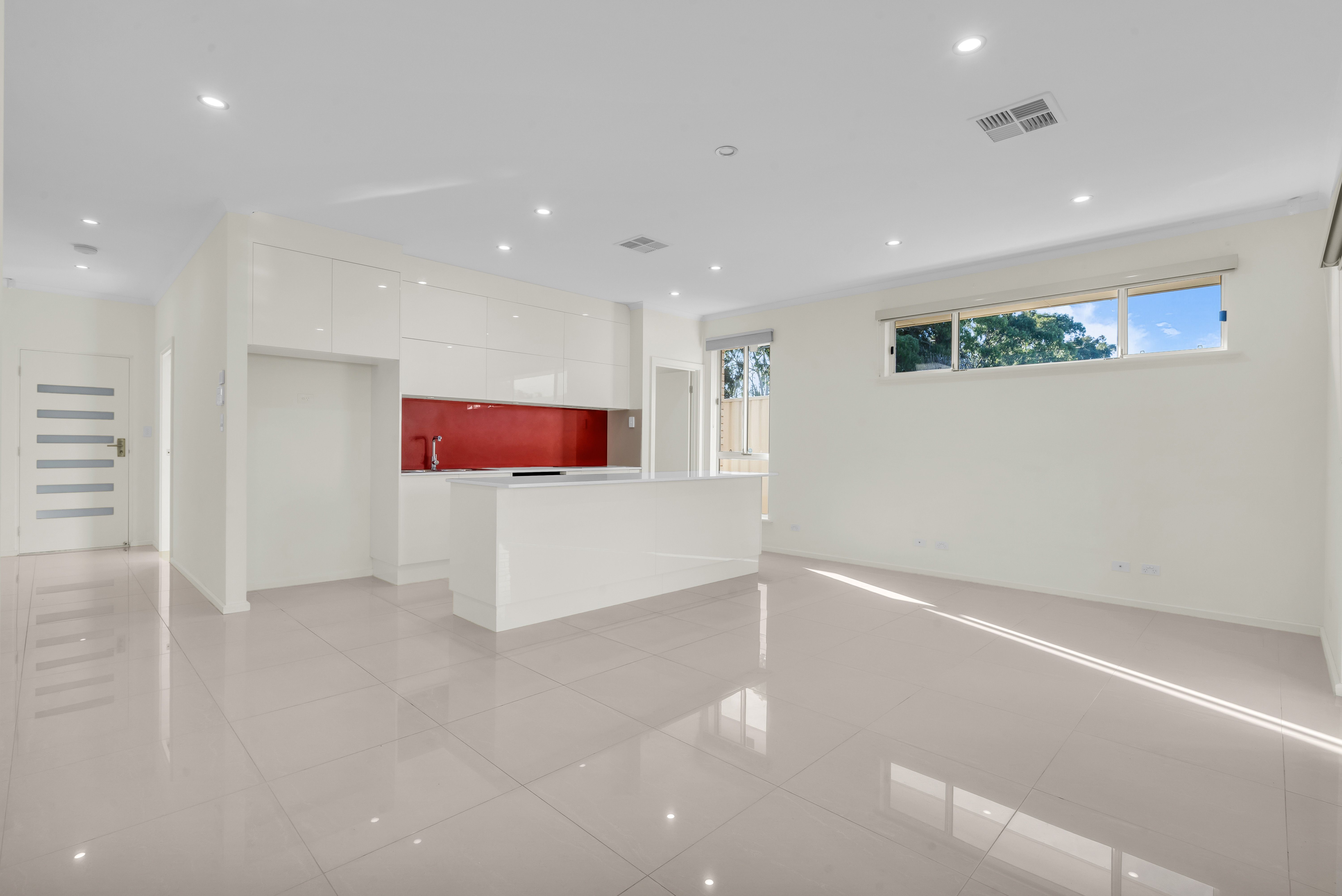 50 Floriedale Road — photo 4 of 16