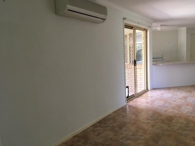 26 Balstrup Road North, Kallangur, QLD 4503