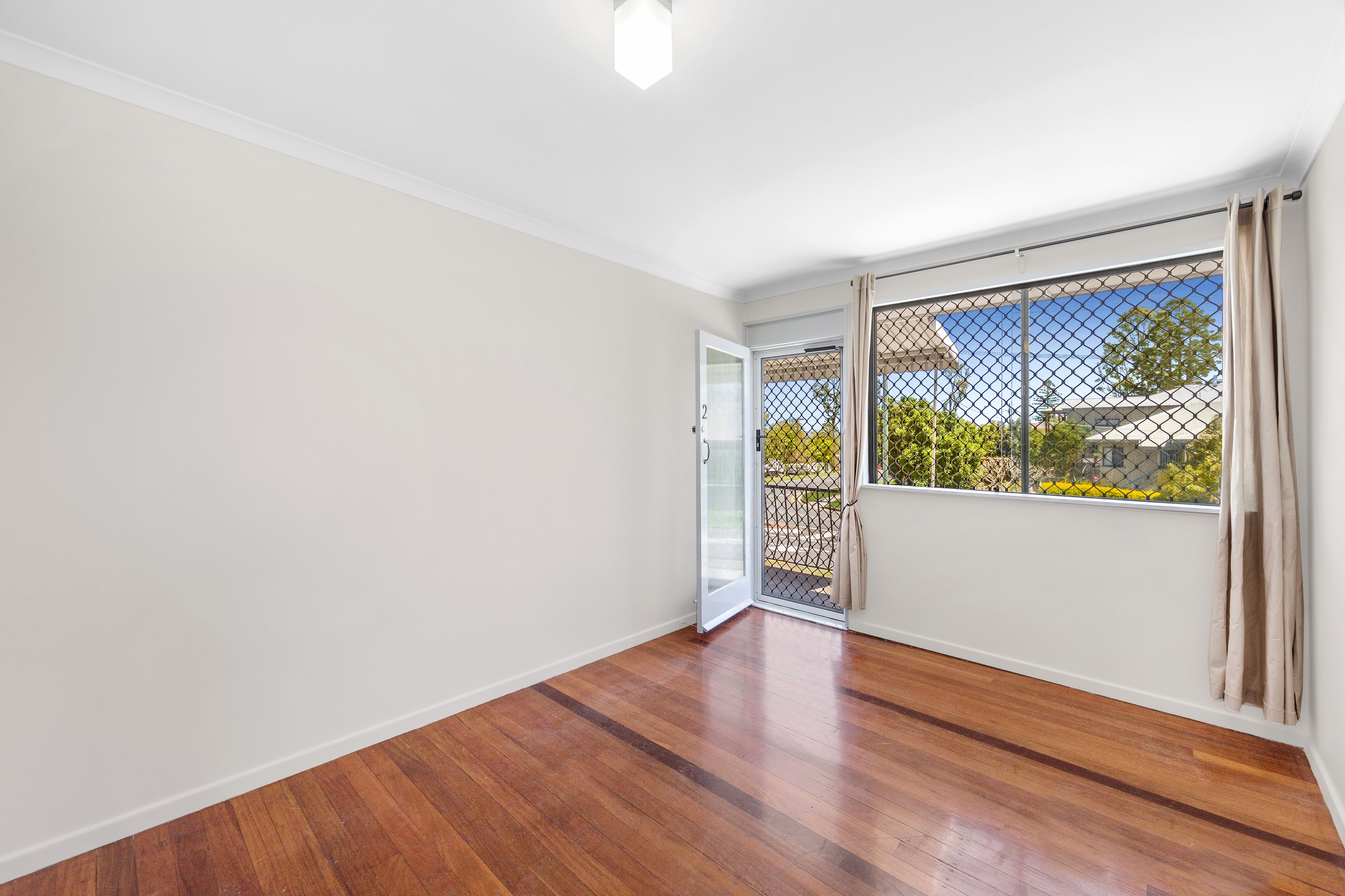 2/111 Oateson Skyline Drive, Seven Hills, QLD 4170