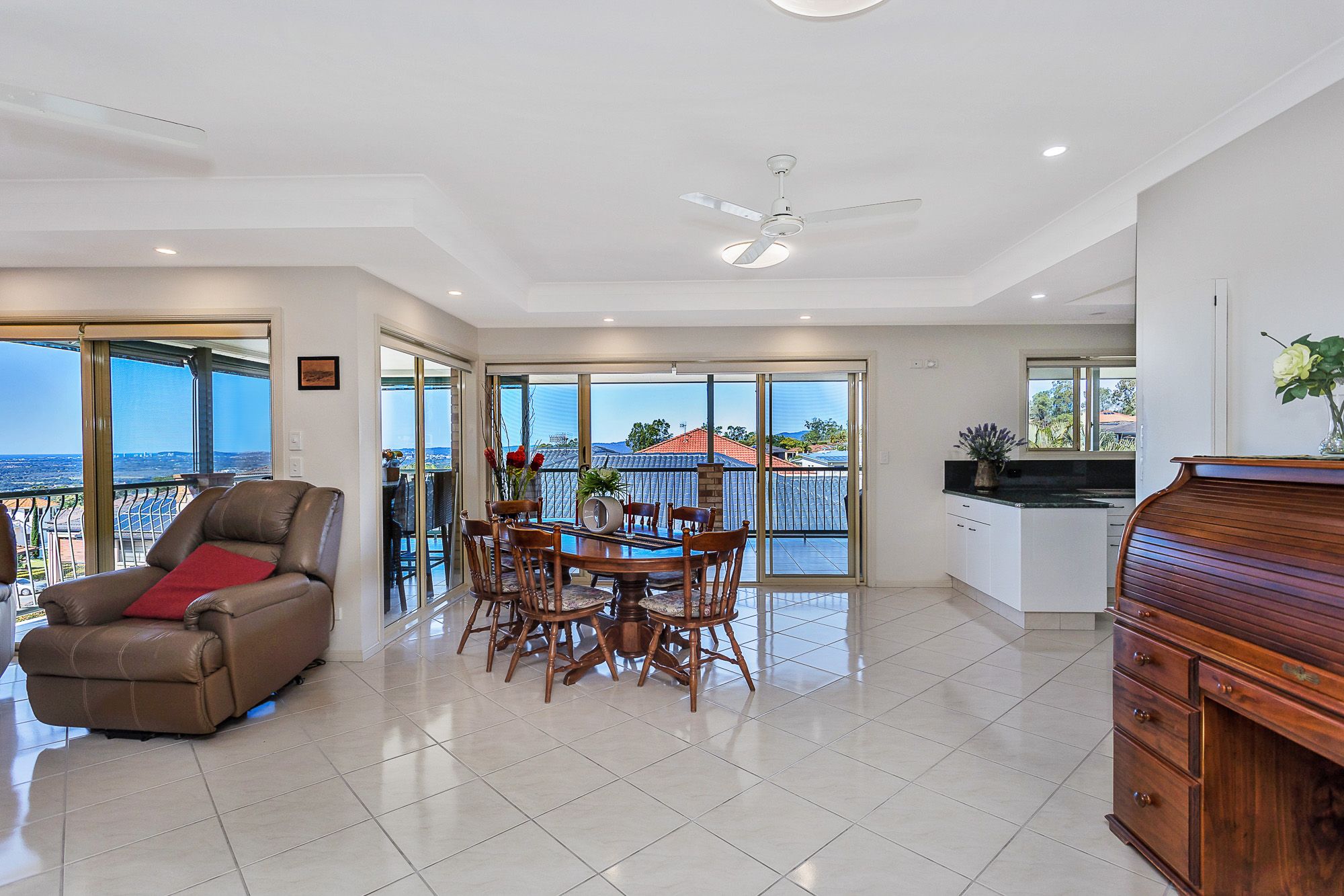 21 Ballah Crescent, Highland Park, QLD 4211