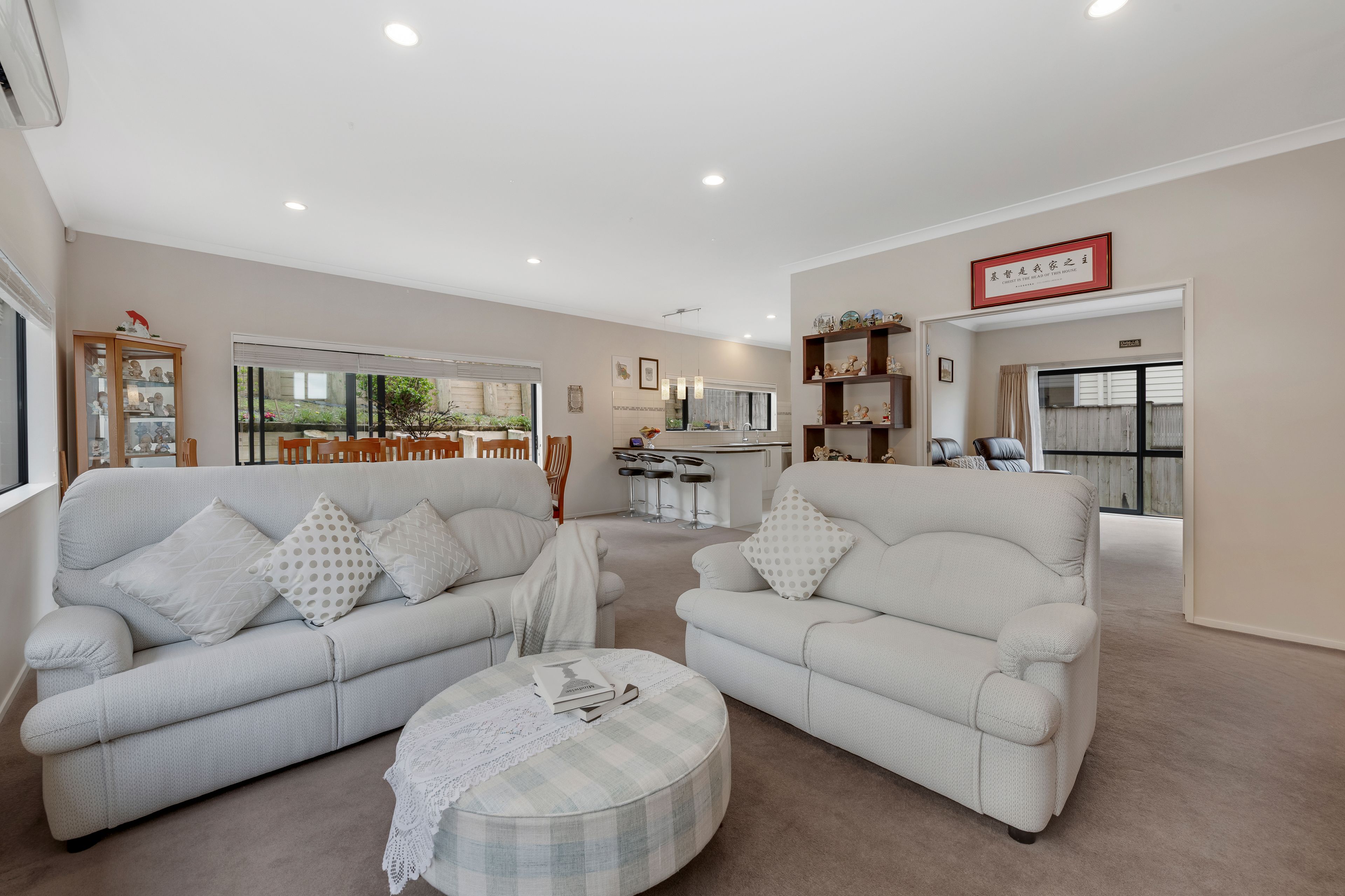 22 Viera Drive, Flat Bush, Manukau City