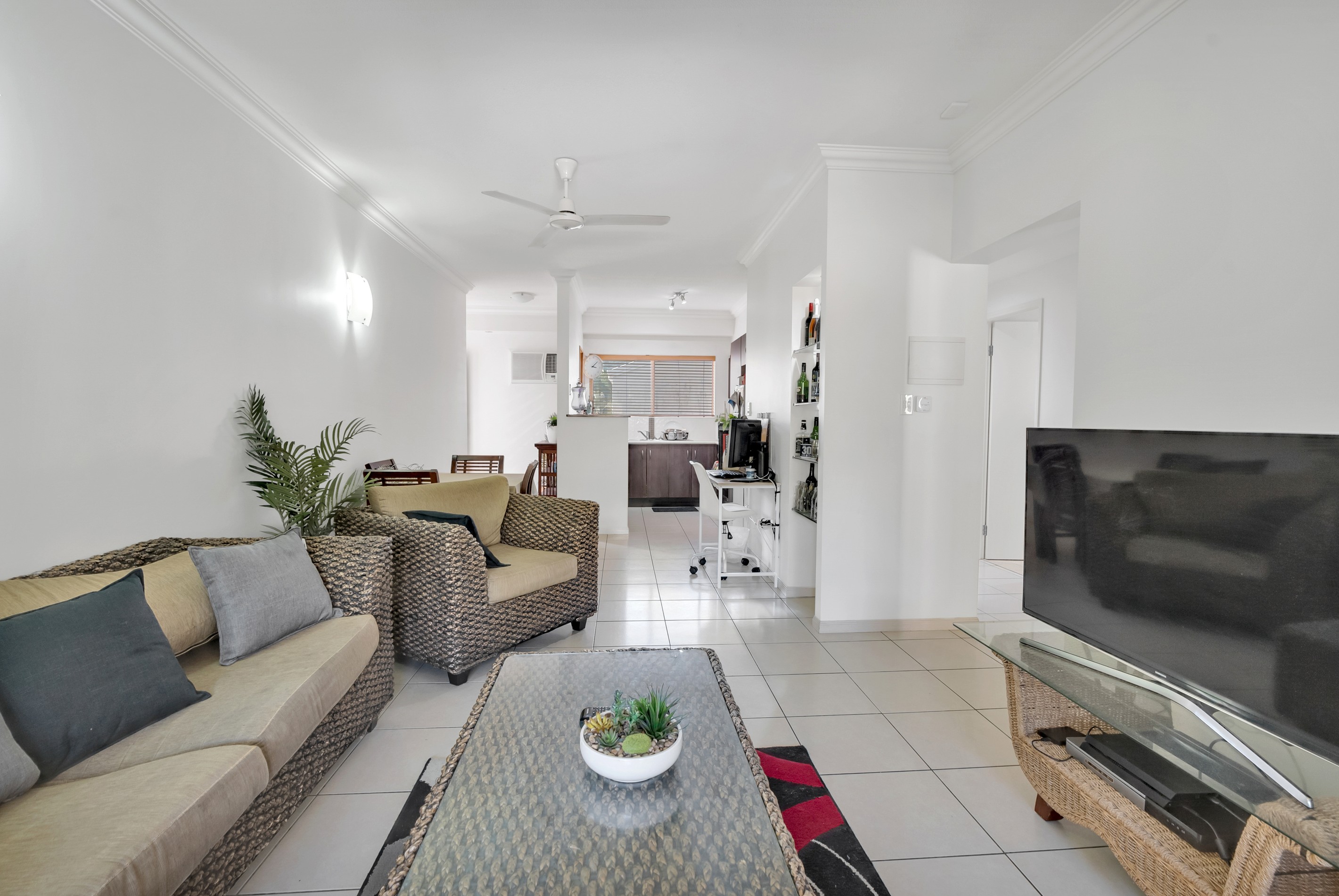 221/29-33 Springfield Crescent, Manoora, QLD 4870
