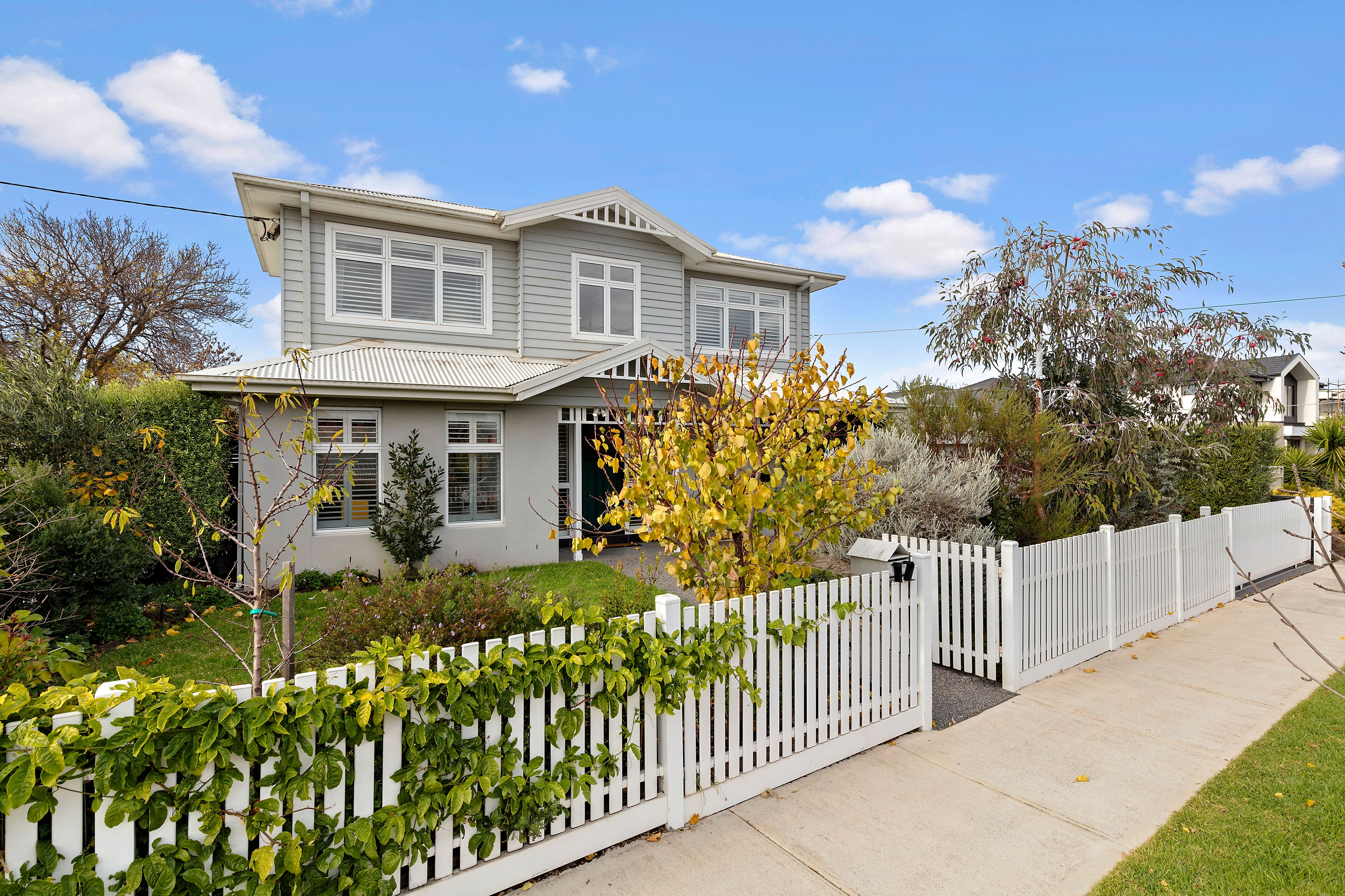 12 Oldfield Street, Sunshine West VIC 3020