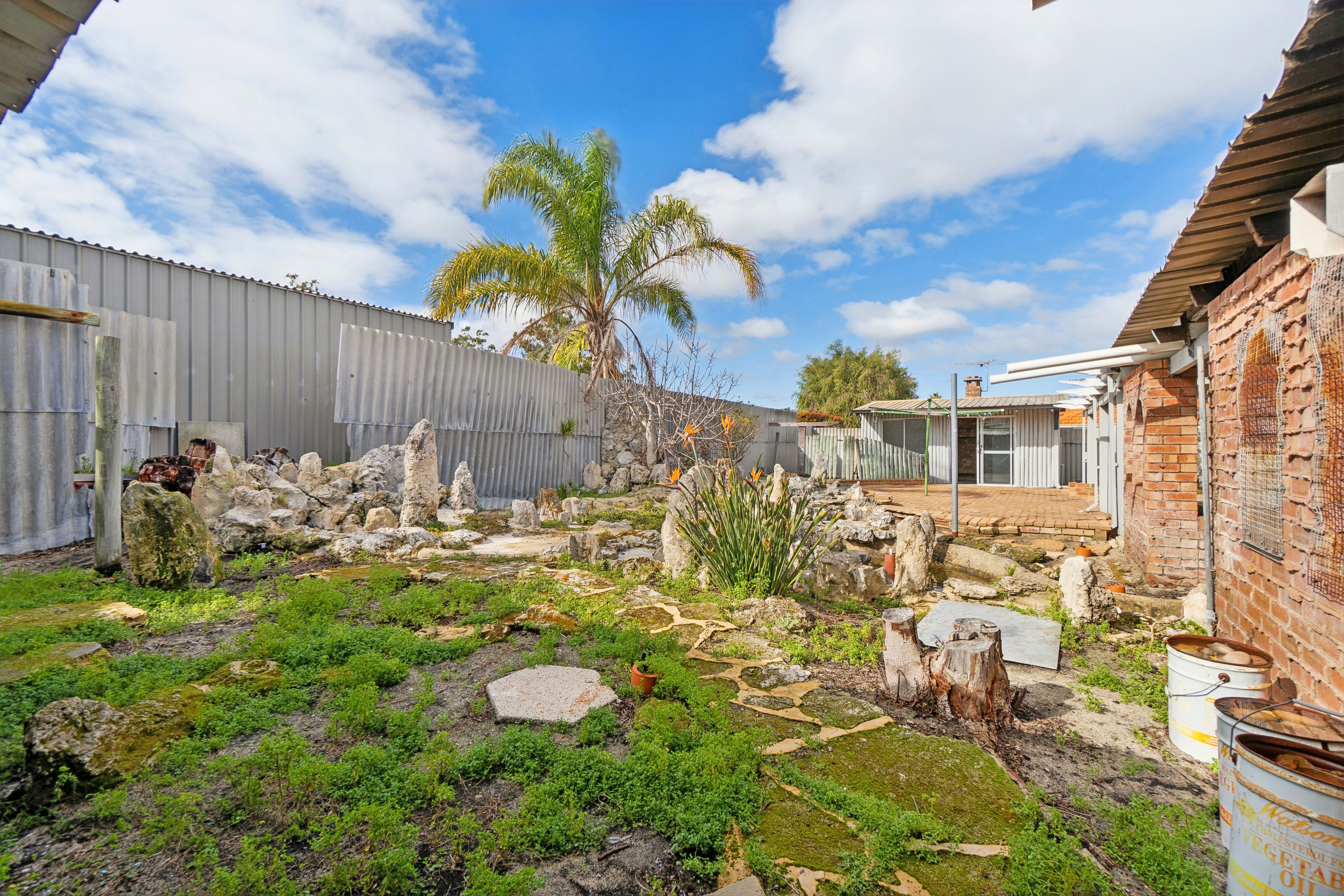 852 Wanneroo Road — photo 14 of 16