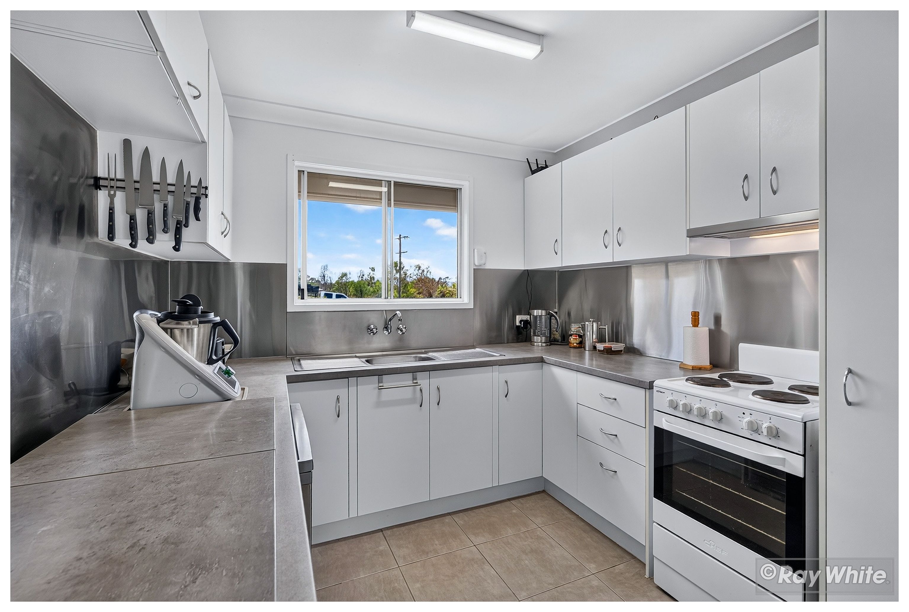 41 Reservoir Street — photo 3 of 30