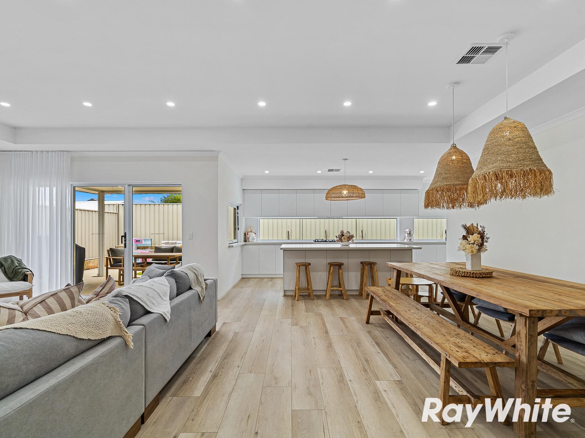 81 Noreena Avenue, Golden Bay, WA 6174