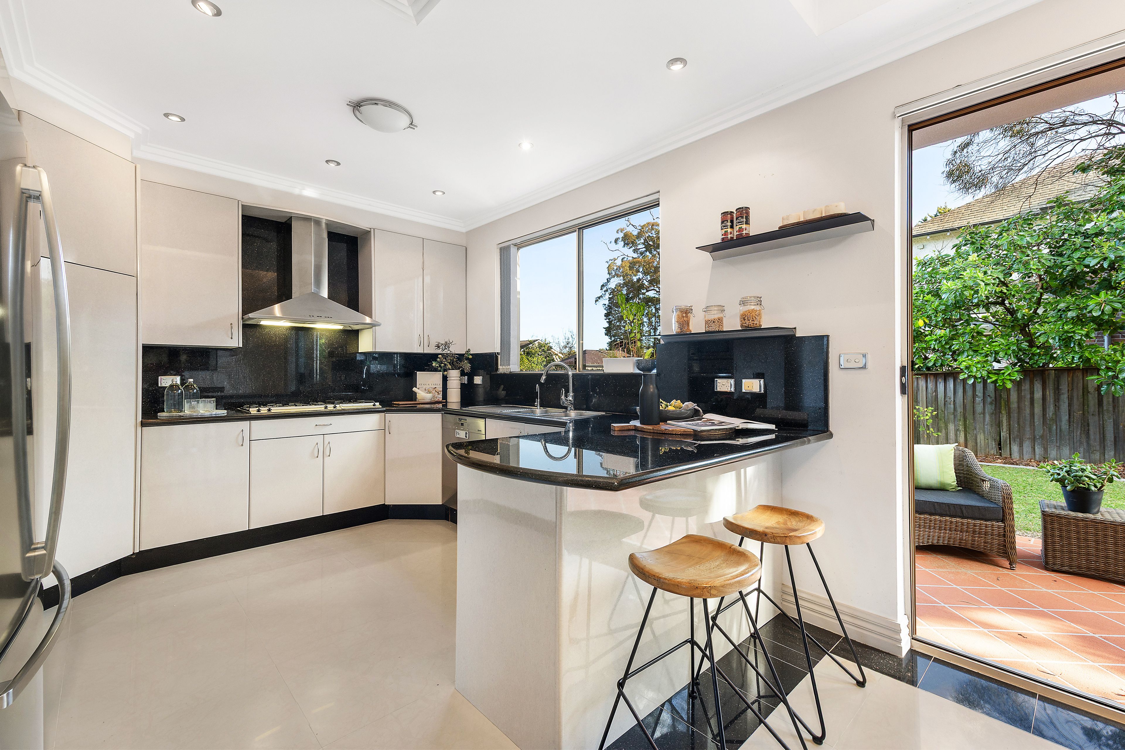 1 Kardella Avenue — photo 5 of 13