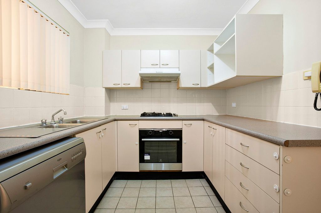 6/70 Albert Street, Hornsby, NSW 2077