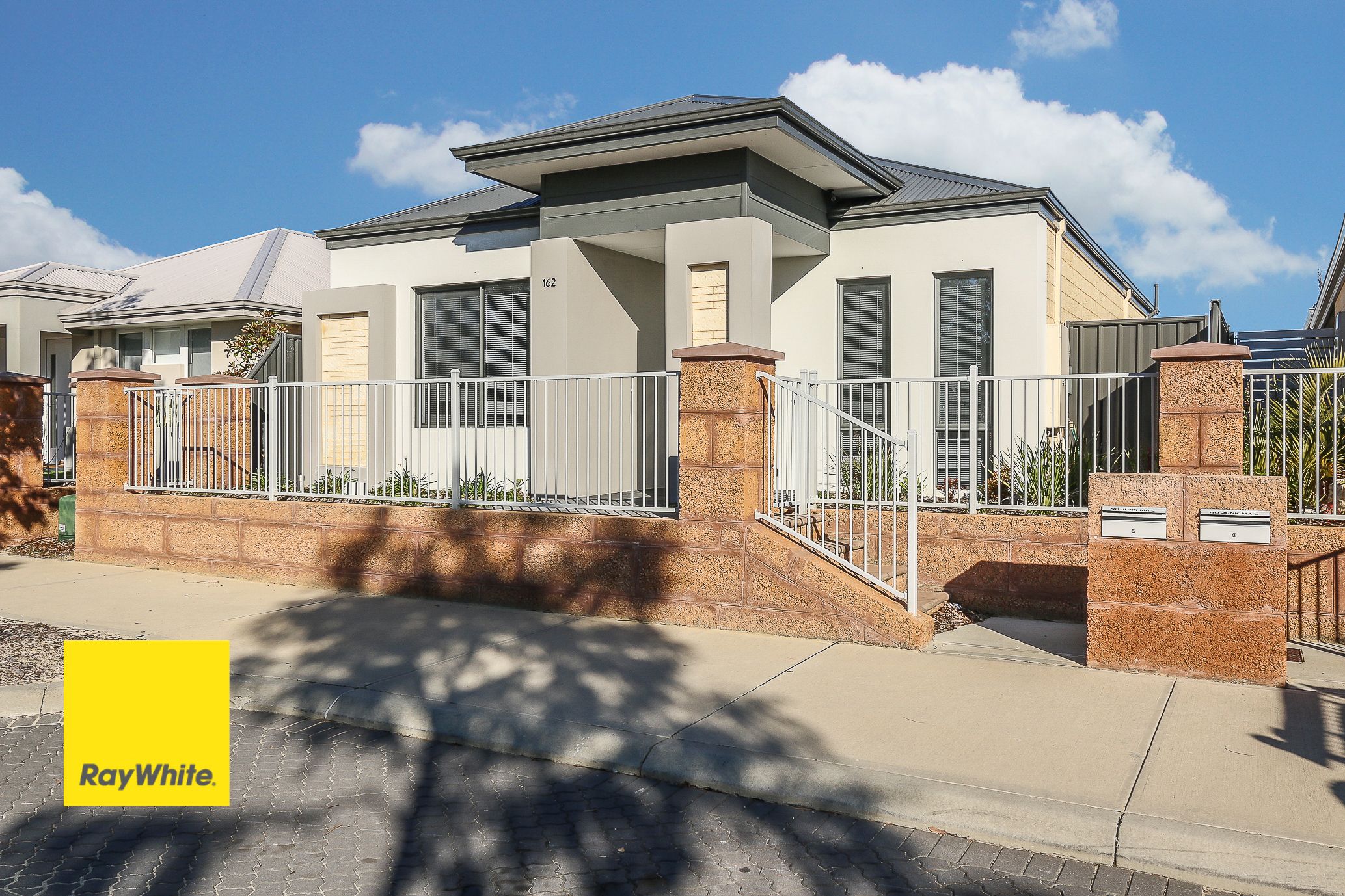 162 Grandis Boulevard, Banksia Grove, WA 6031