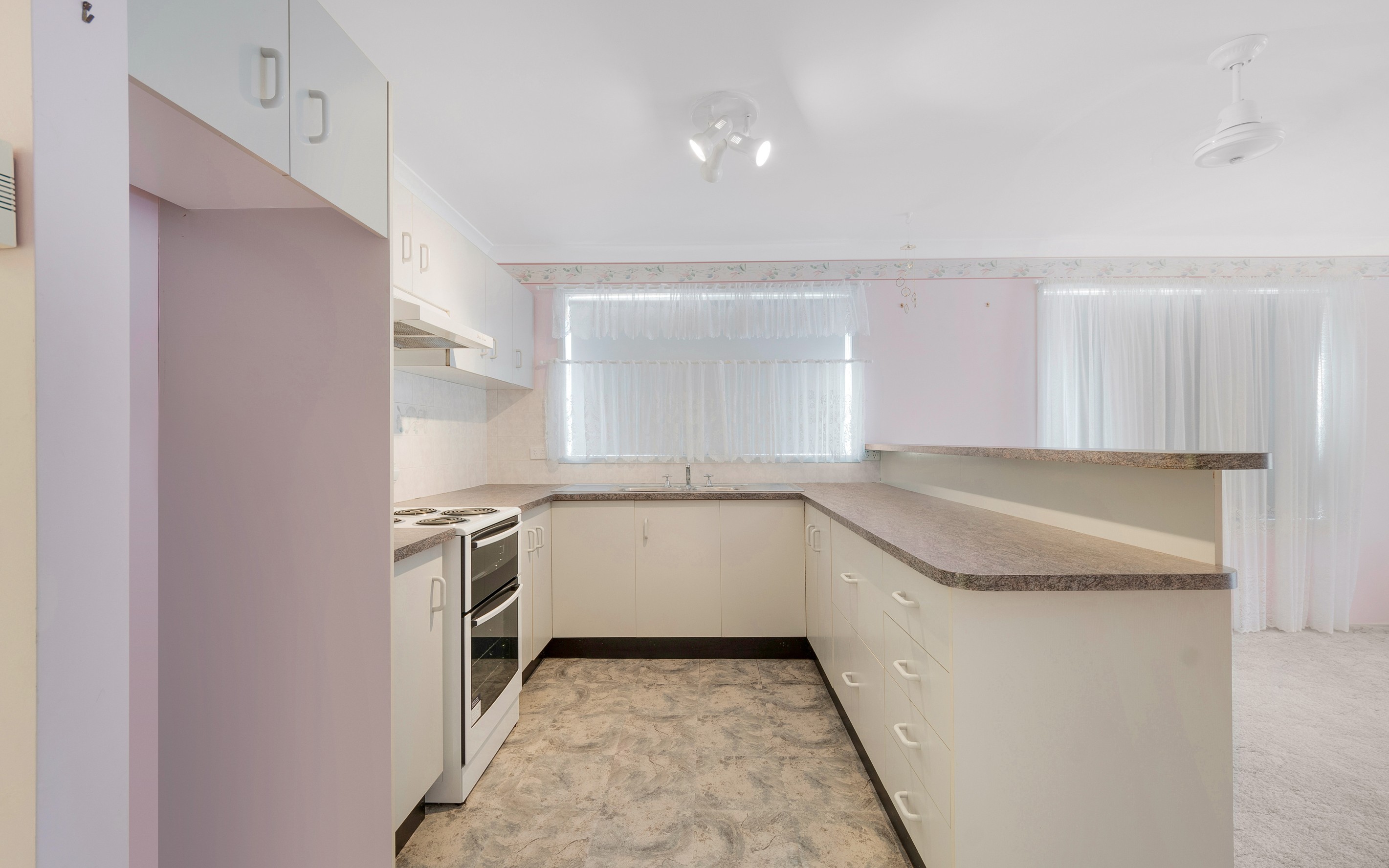 6 Jamison Street, Ruse, NSW 2560