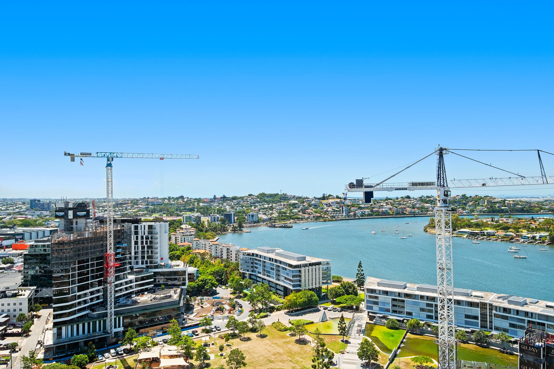 2303/30 Festival Place, Newstead, QLD 4006