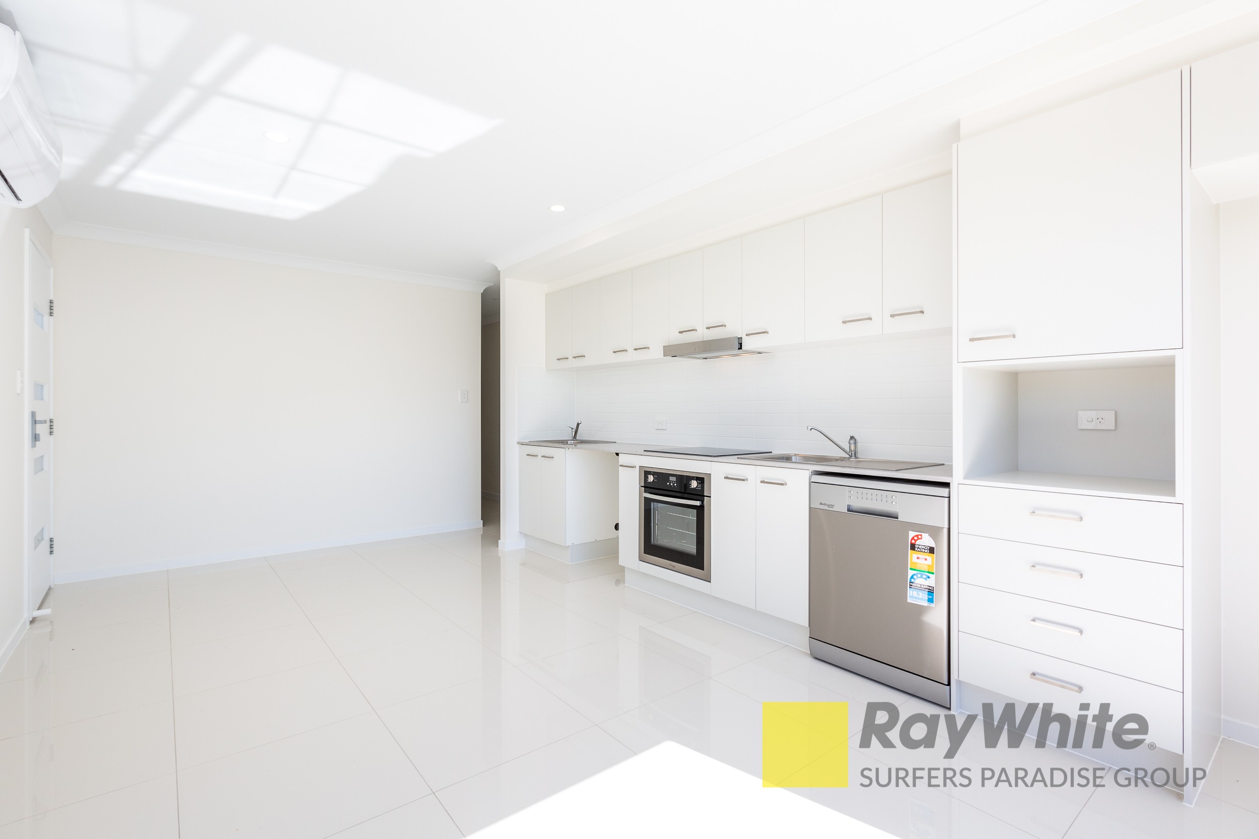 2/7 Mount Mitchell Road, Park Ridge, QLD 4125