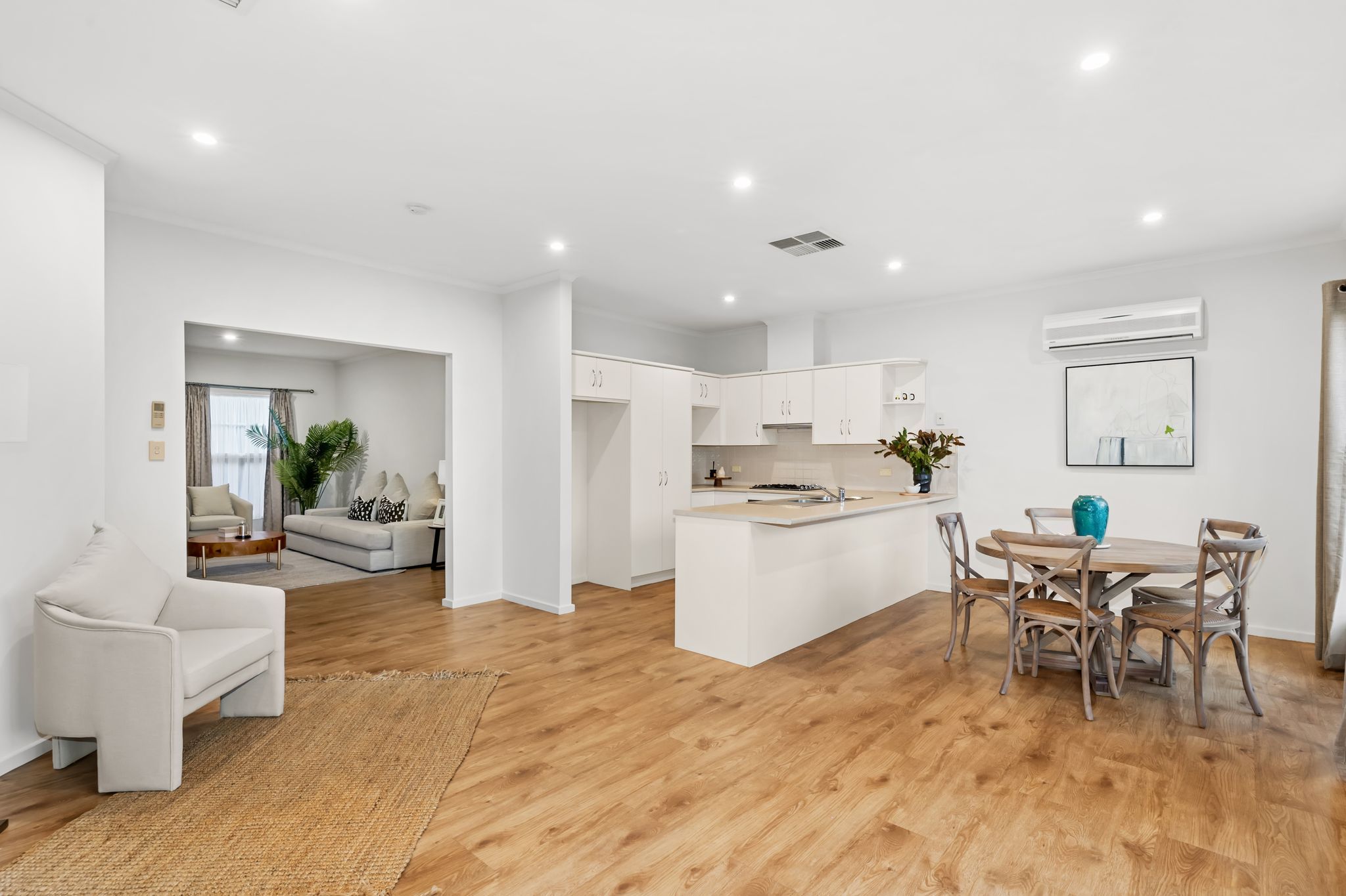 12/13-17 Avoca Street — photo 6 of 16