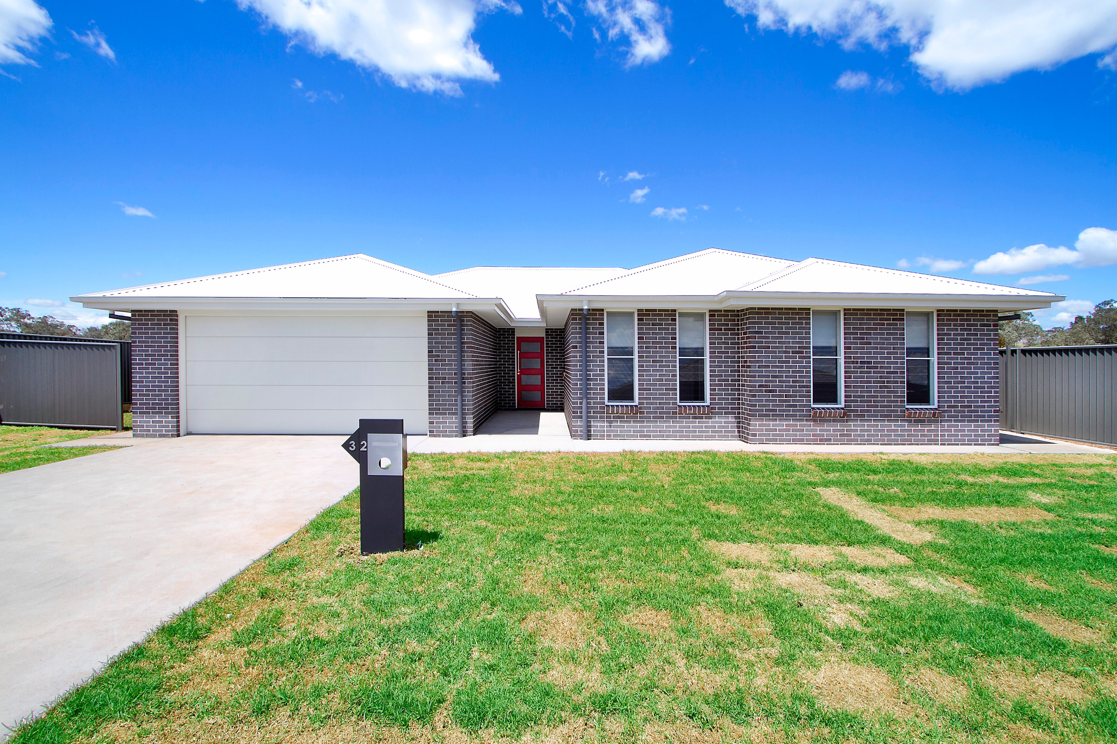 32 Kingham Street, Tamworth NSW 2340