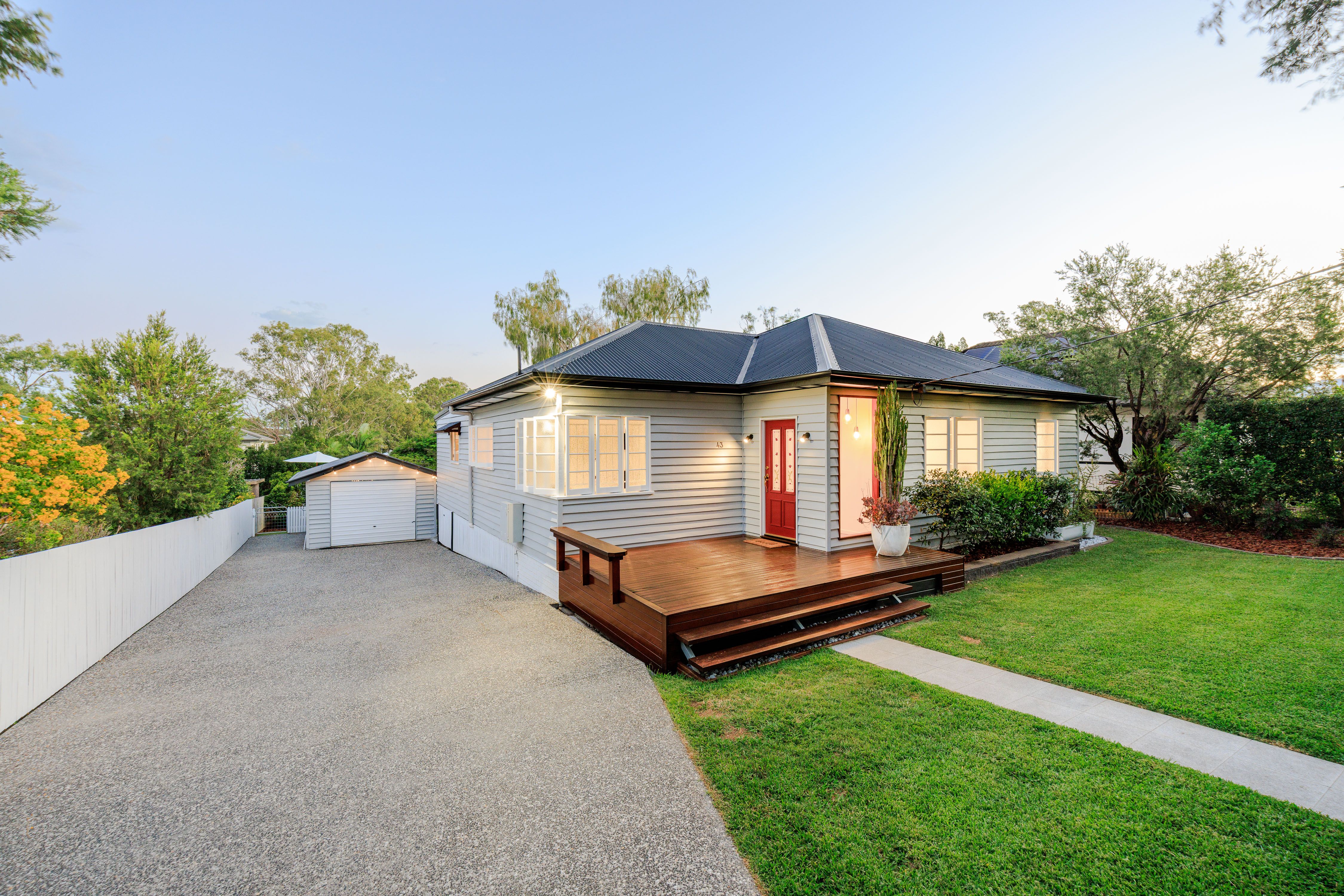 43 Stephenson Street, Oxley, QLD 4075