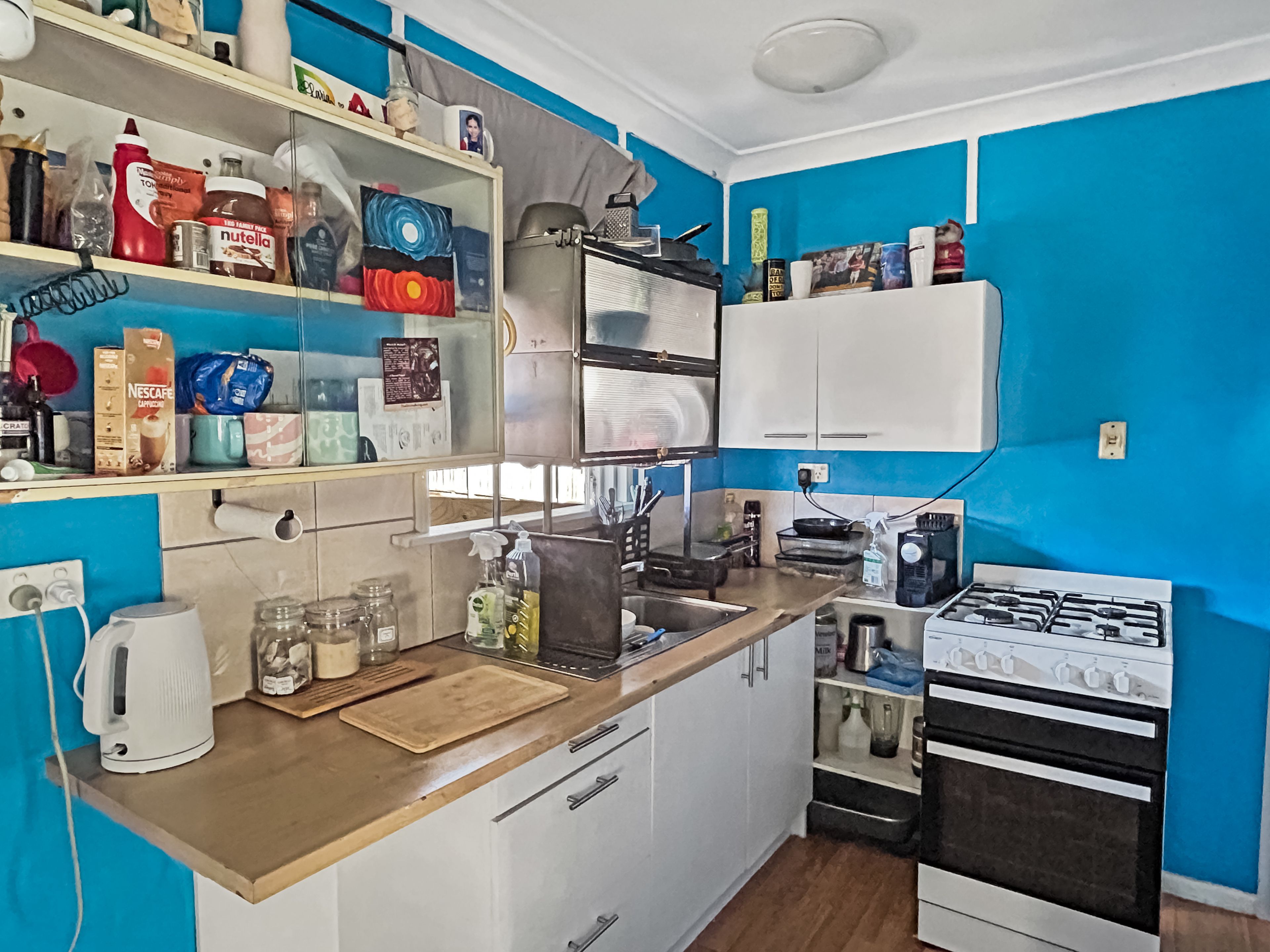 38 Churchill Crescent — photo 5 of 12