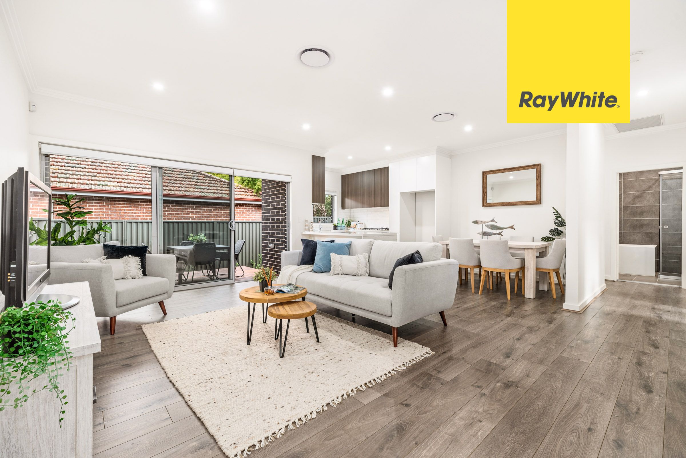 2/19 Deakin Street, West Ryde, NSW 2114