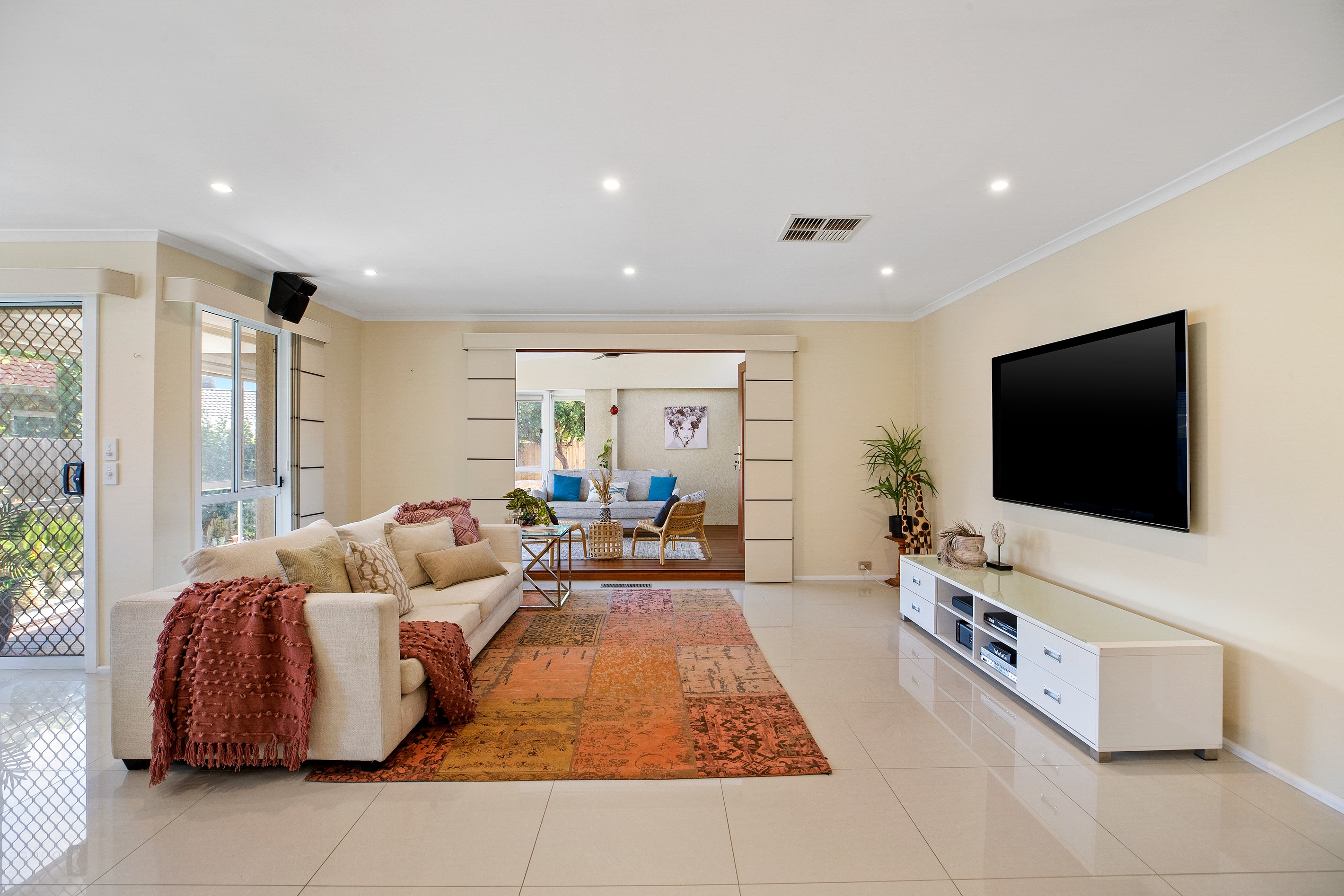 43 Ponsford Avenue, Wantirna South, VIC 3152