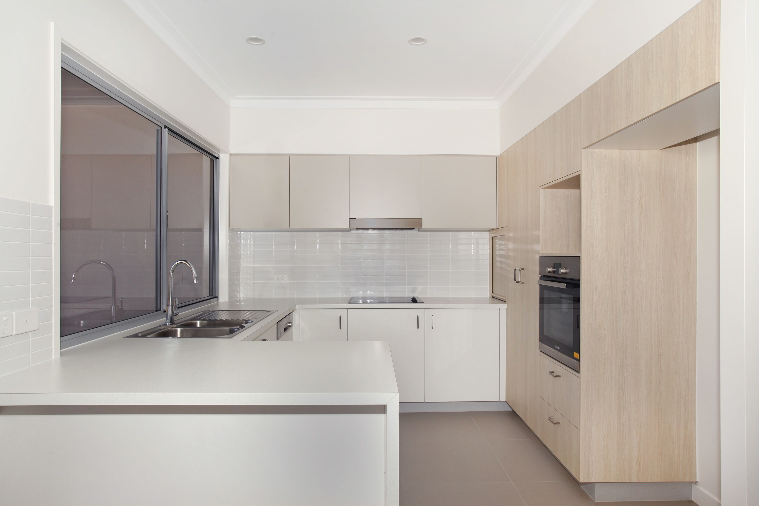 8/3 Feather Court, Birtinya, QLD 4575