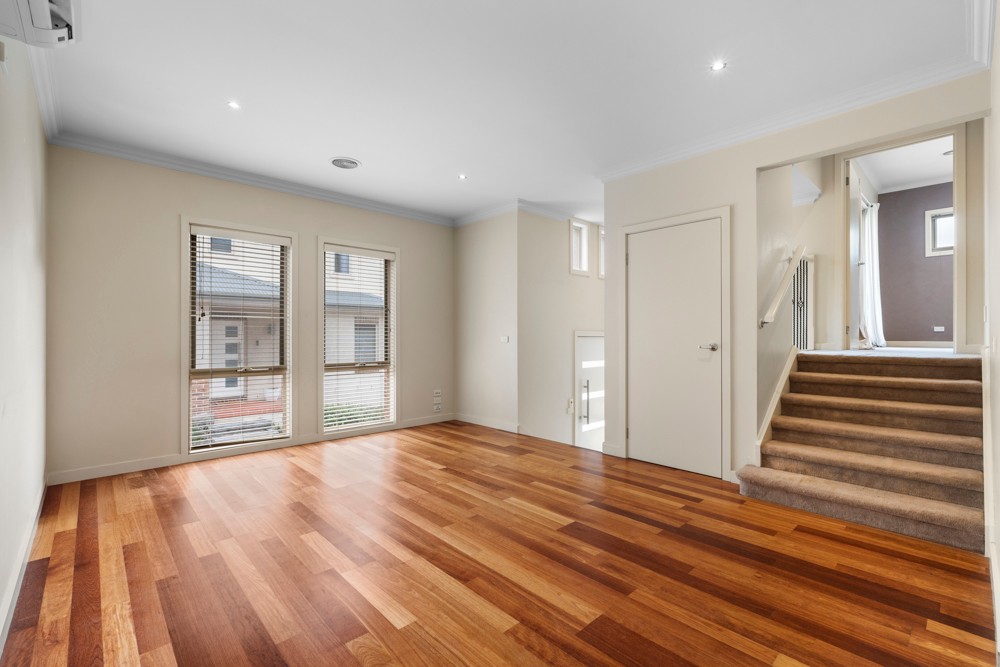 2/171 St Helena Road, Greensborough, VIC 3088