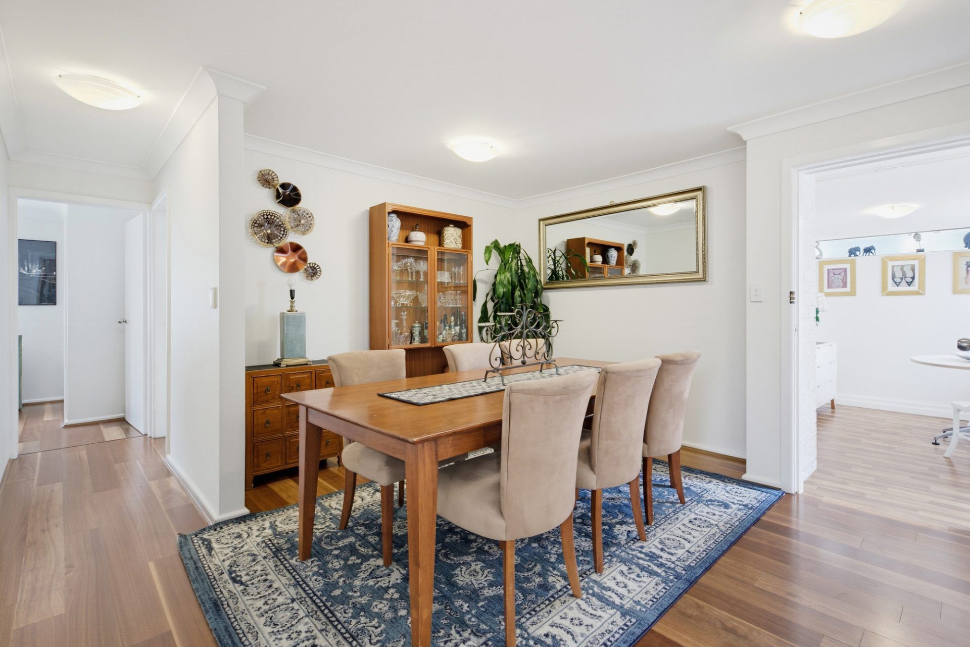 26 Stuart Street — photo 3 of 10