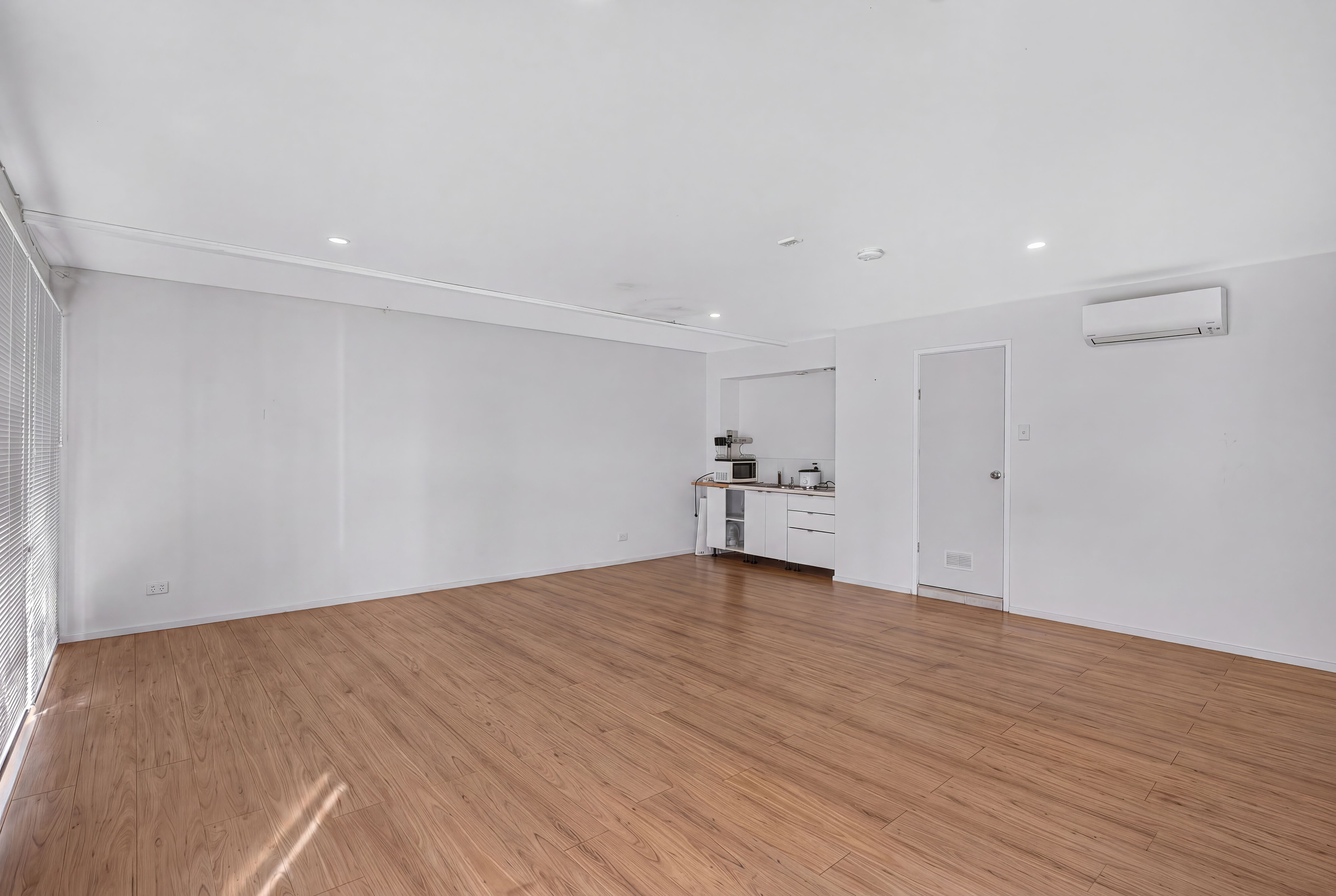 103 Minnie Street — photo 15 of 20