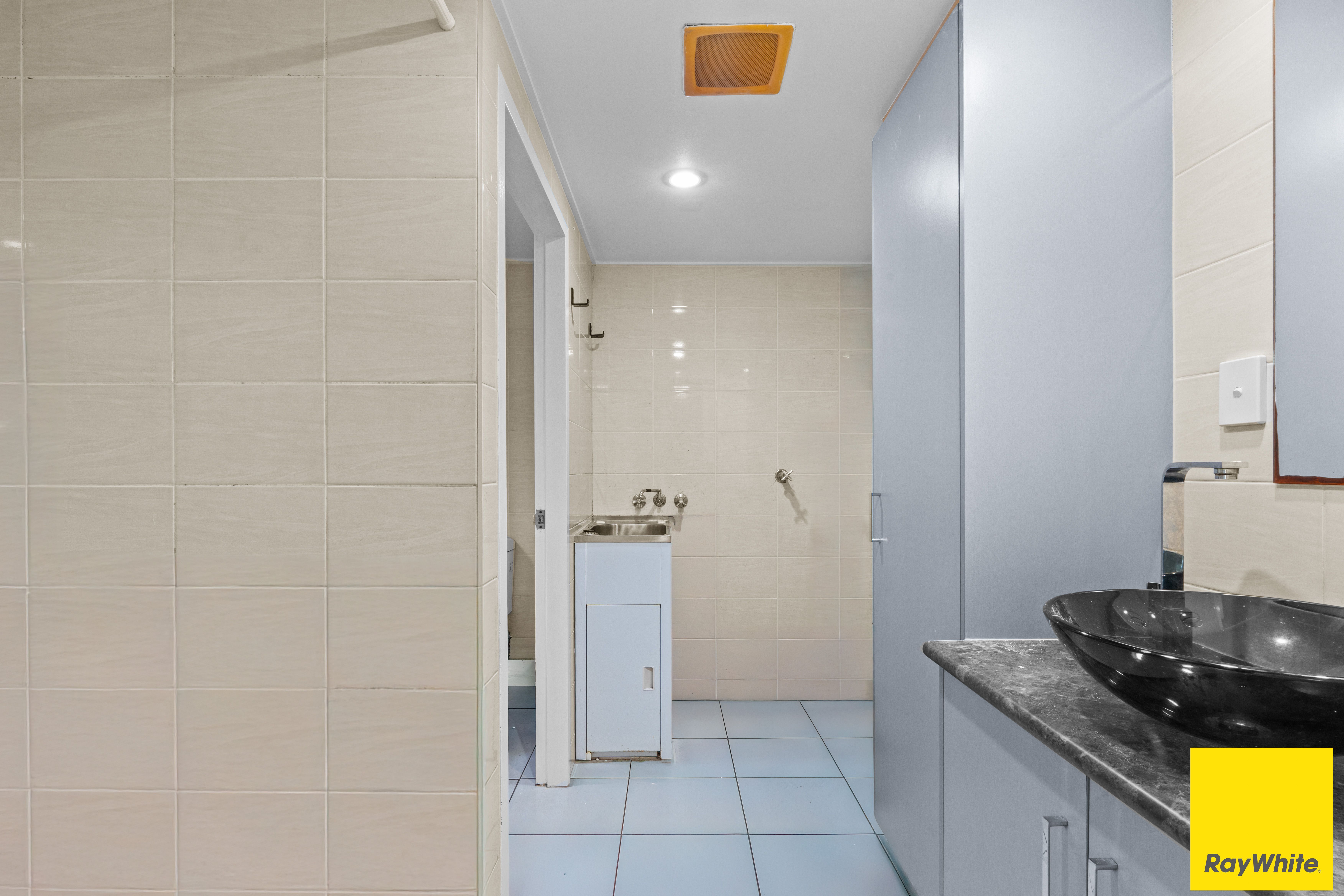 6/122 Aumuller Street — photo 6 of 11
