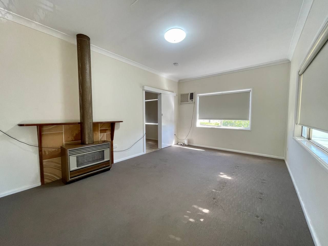 11 Forbes Road, Parkes, NSW 2870