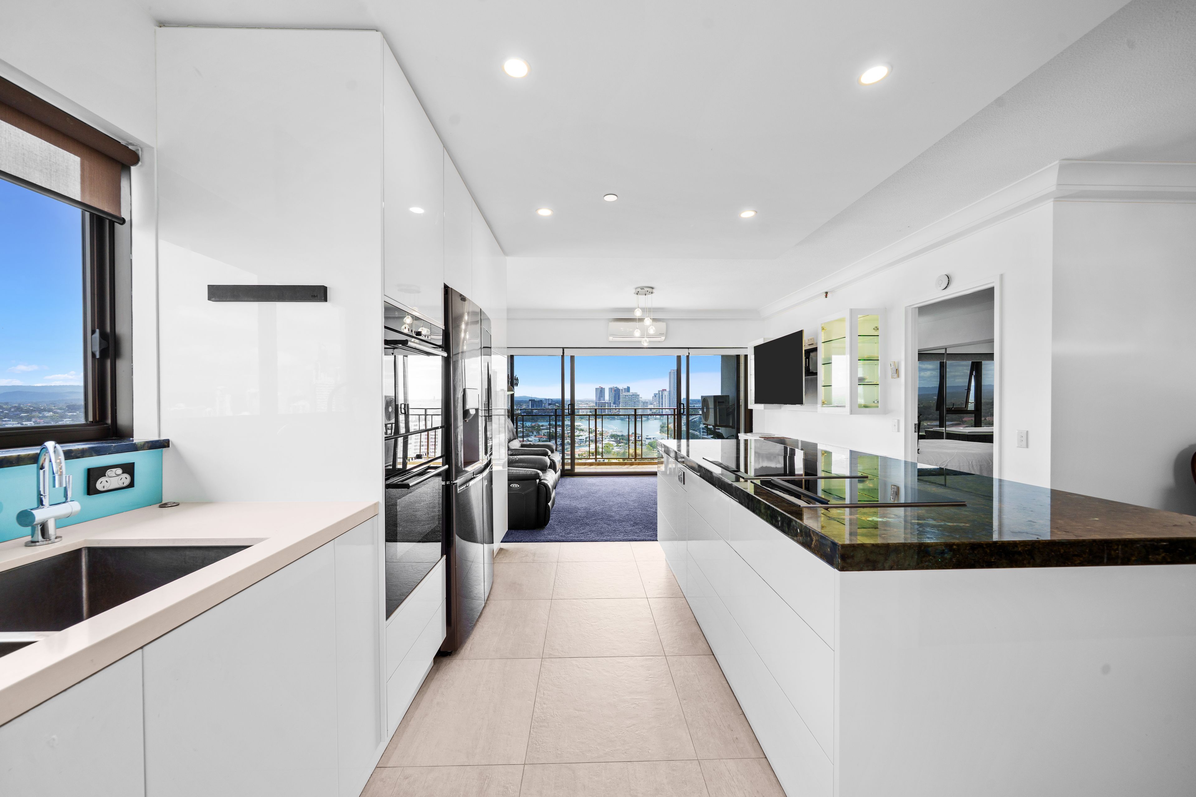 128/8 Admiralty Drive — photo 10 of 30
