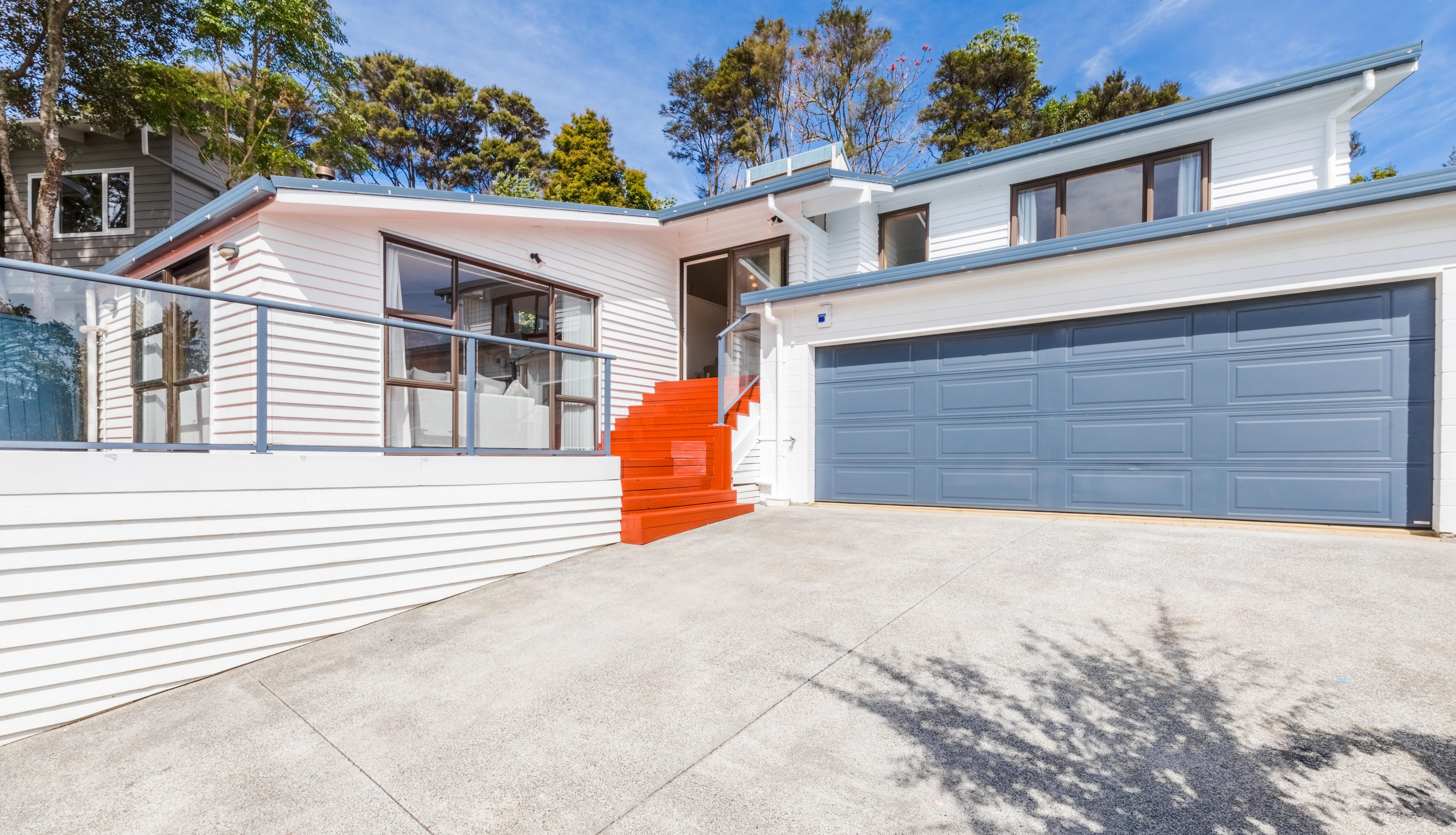 82 Daffodil Street, Titirangi, Waitakere City