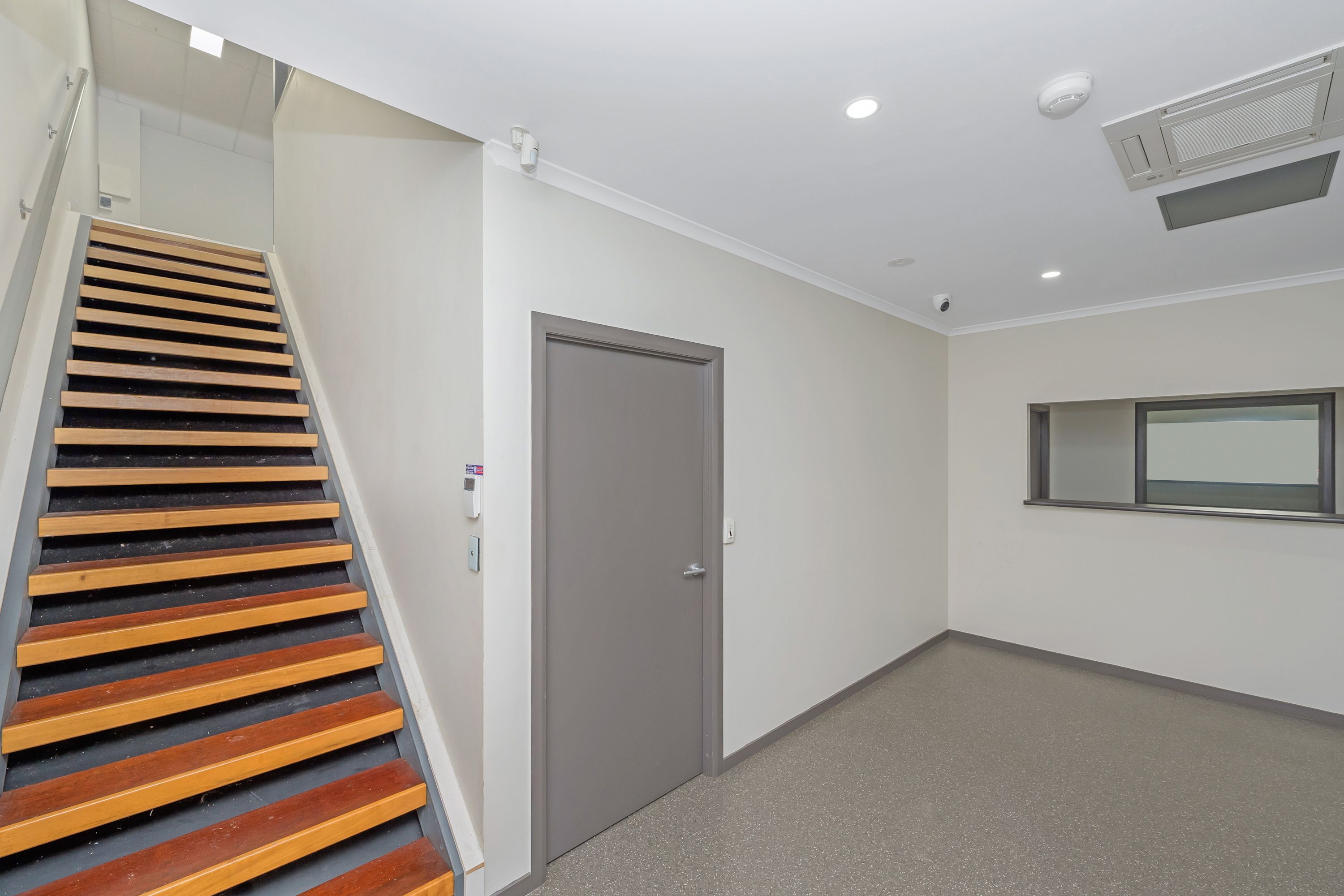 15/547 Woolcock Street, Mount Louisa, QLD 4814