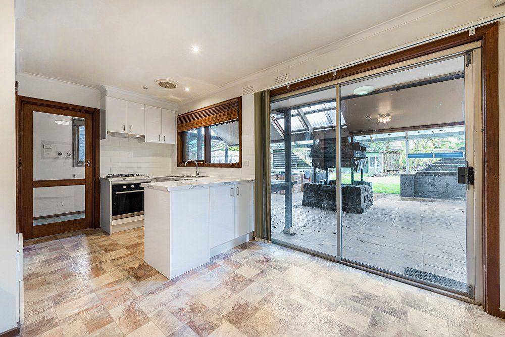 92 Farnham Road, Bayswater, VIC 3153