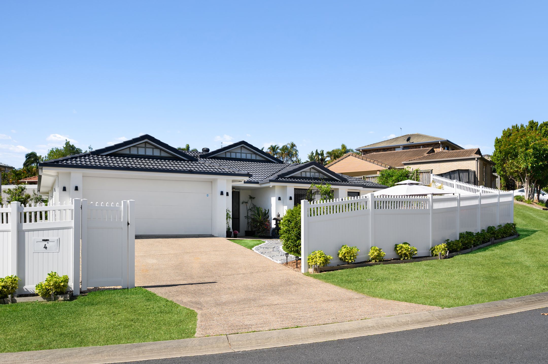 4 Wellers Street, Pacific Pines, QLD 4211
