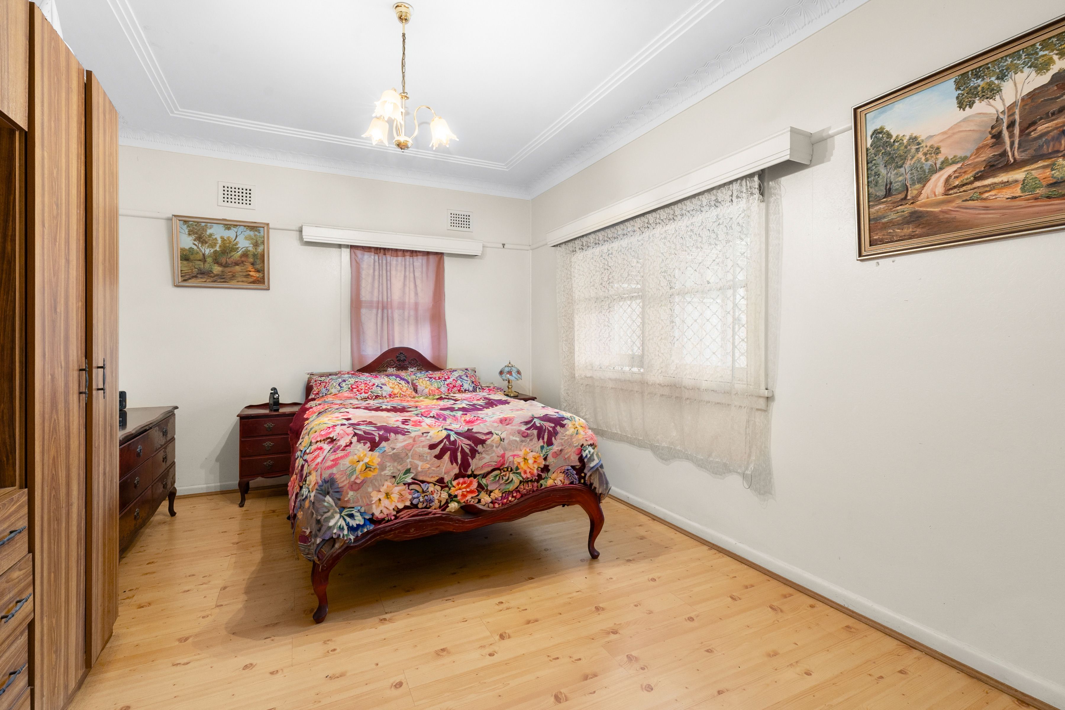 110 Karne Street North — photo 7 of 15