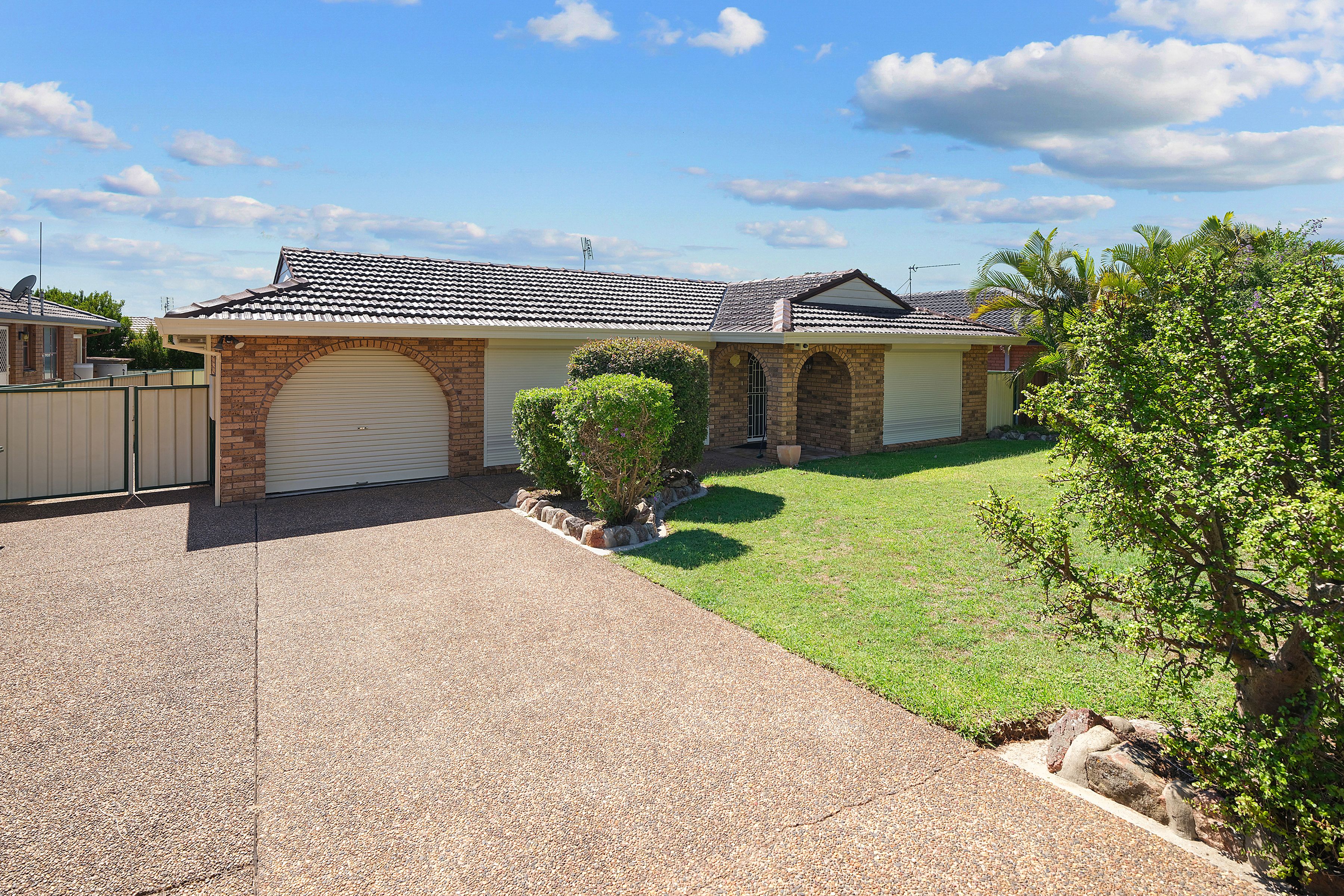 5 Macquarie Close, Raymond Terrace, NSW 2324