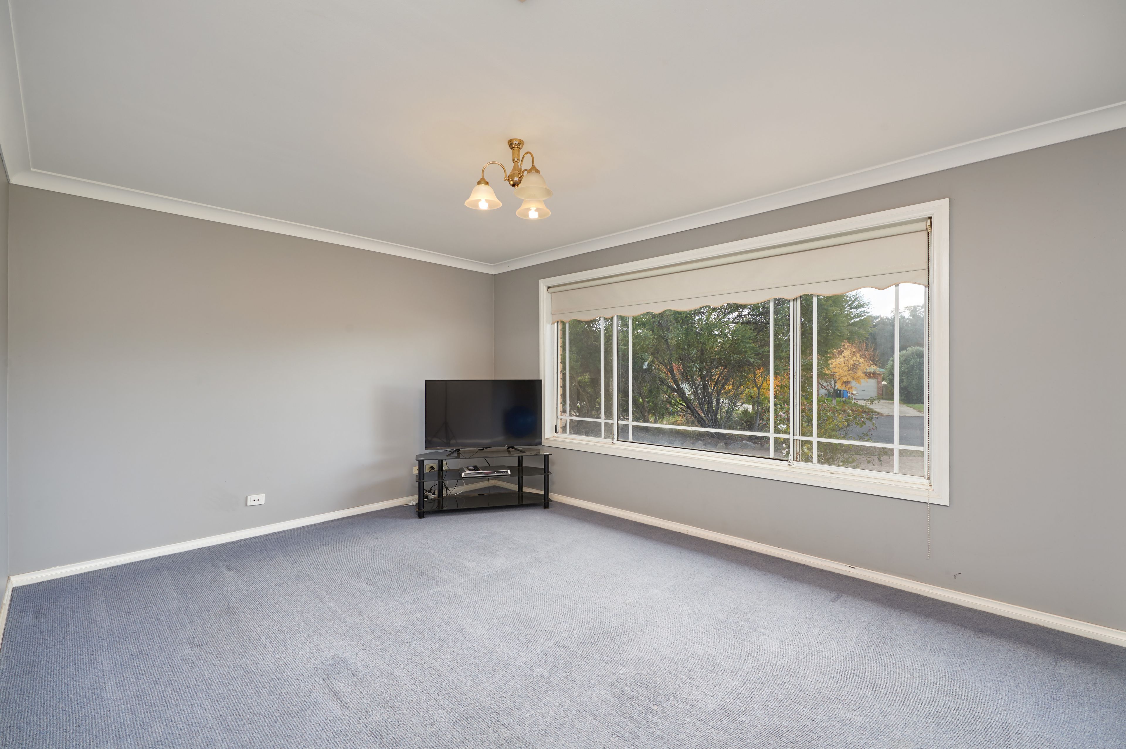 8 Corella Place, Estella, NSW 2650