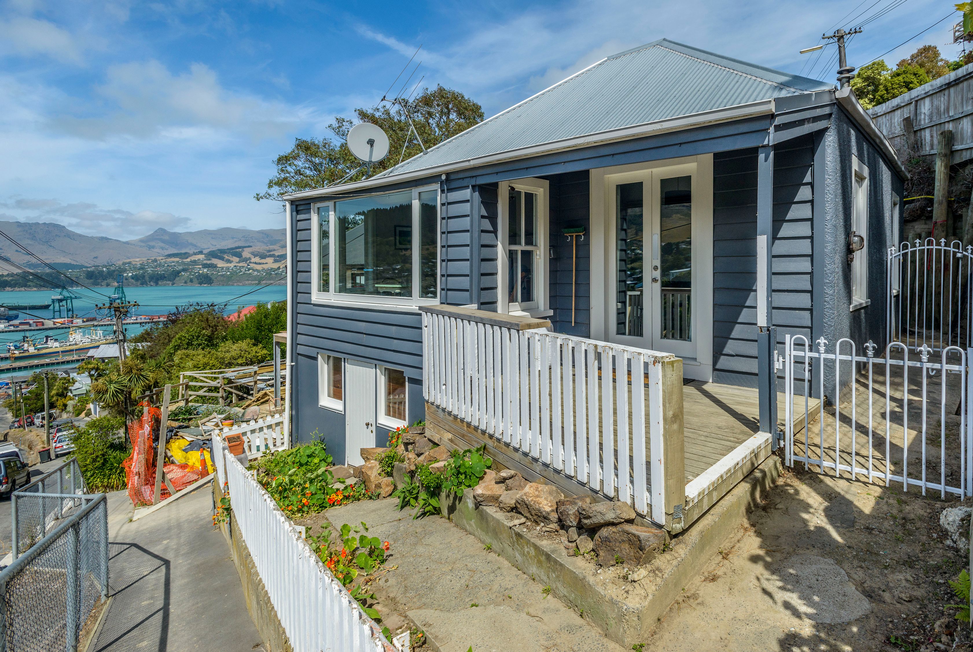 39 Ticehurst Road, Lyttelton, Christchurch City